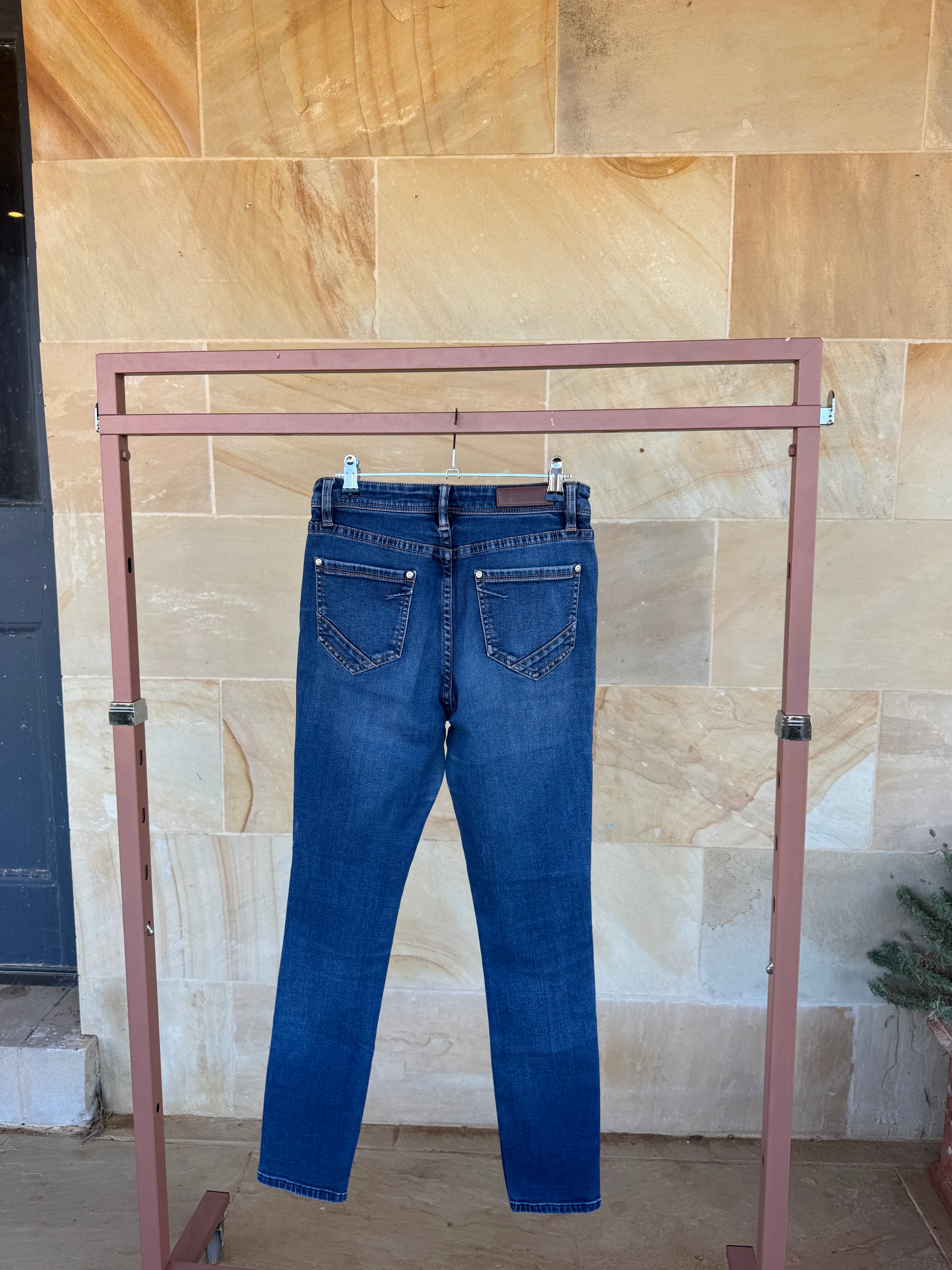 ROCK & ROLL COWGIRL JEANS 26