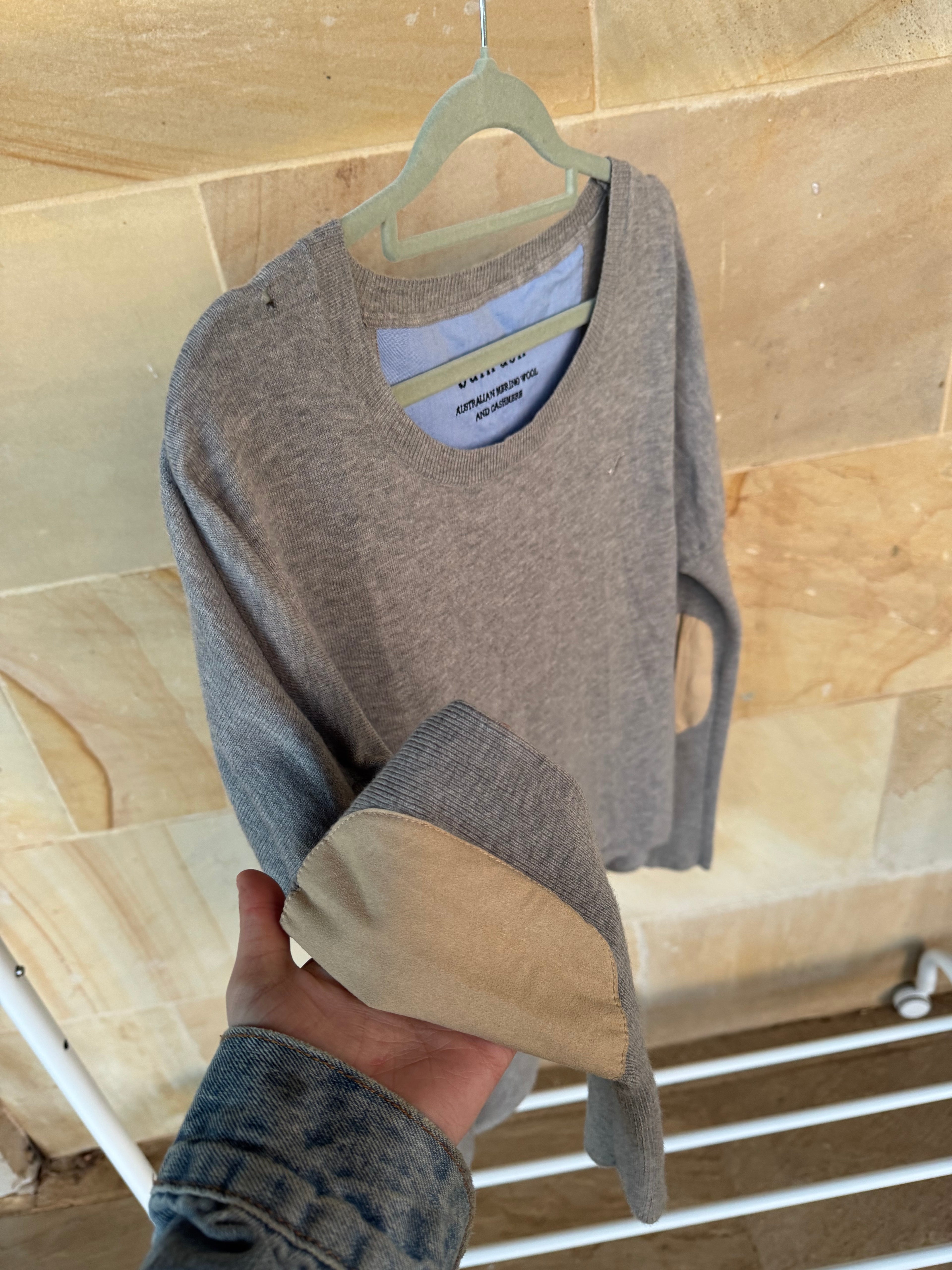 BULLRUSH WOOL + CASHMERE JUMPER M