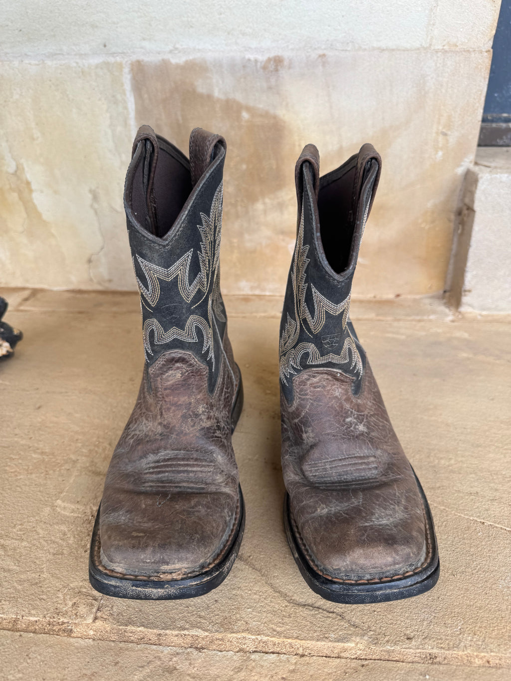 ARIAT KIDS BOOTS 3.5