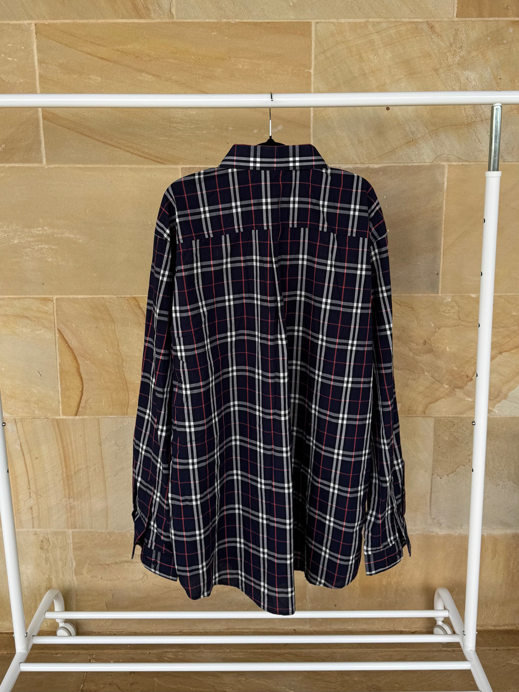 CIRCLE L SHIRT BNWT XL