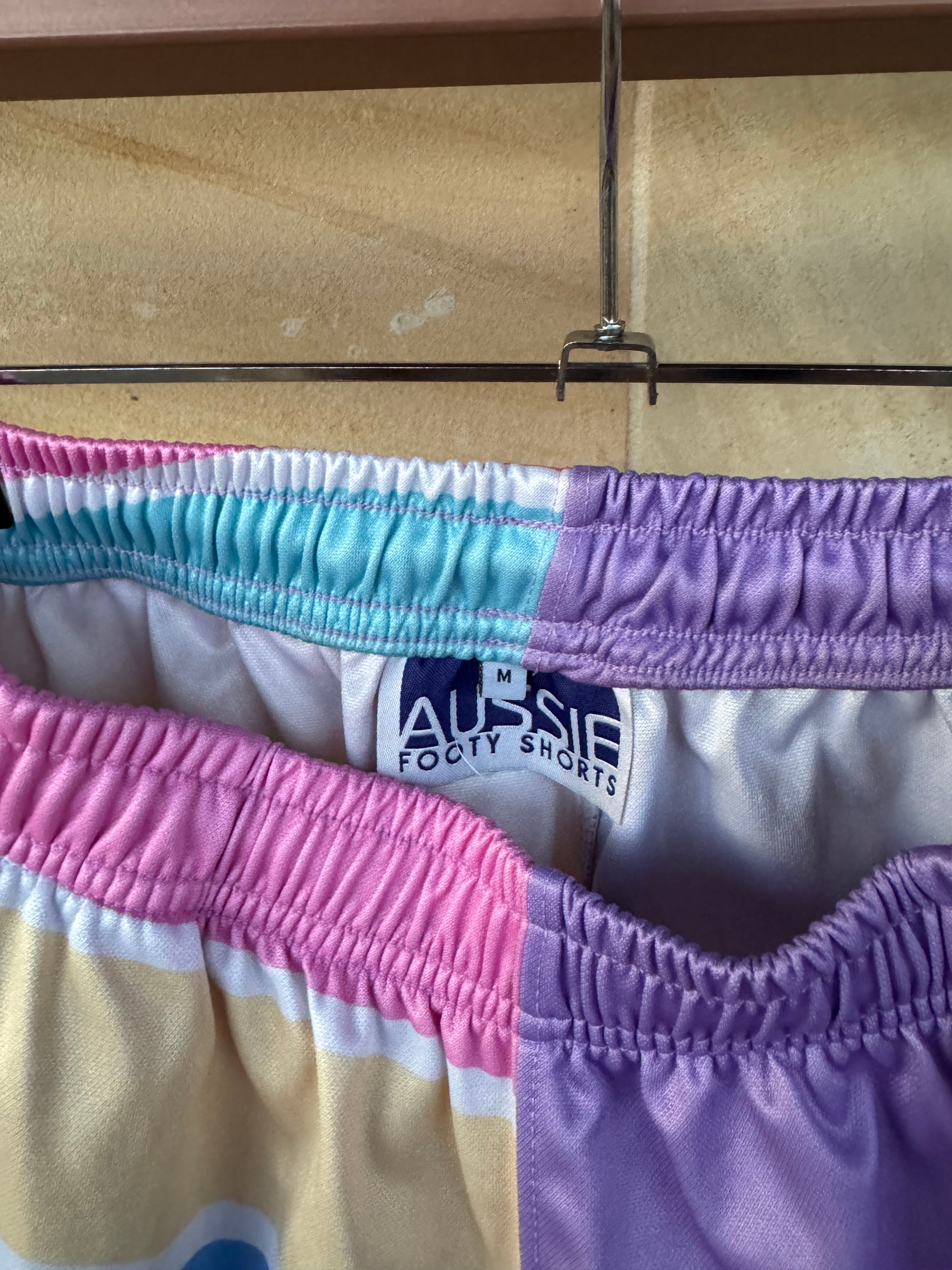 AUSSIE FOOTY SHORTS M