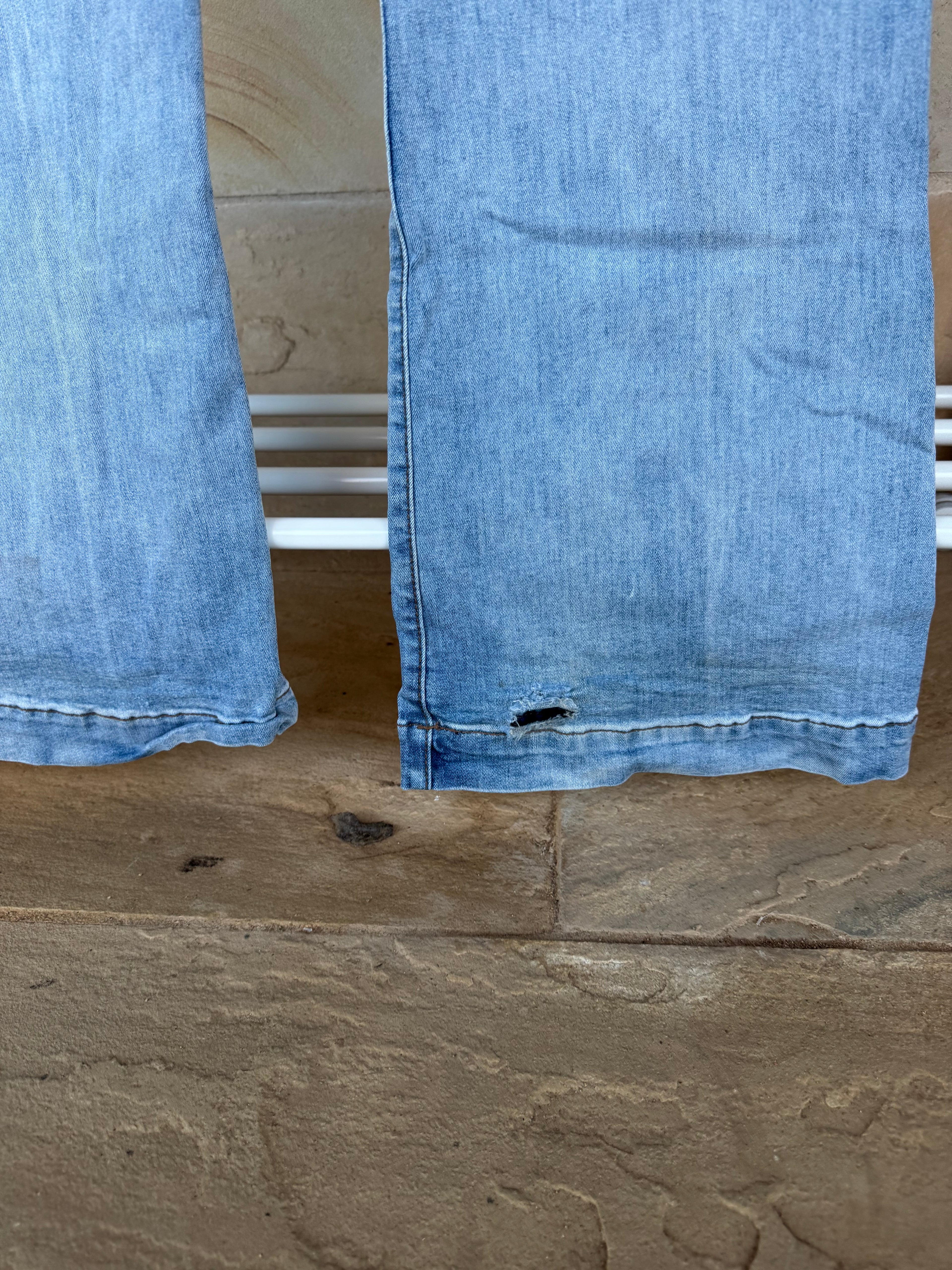 COWGIRL COUTURE (CC WESTERN) JEANS 32/38