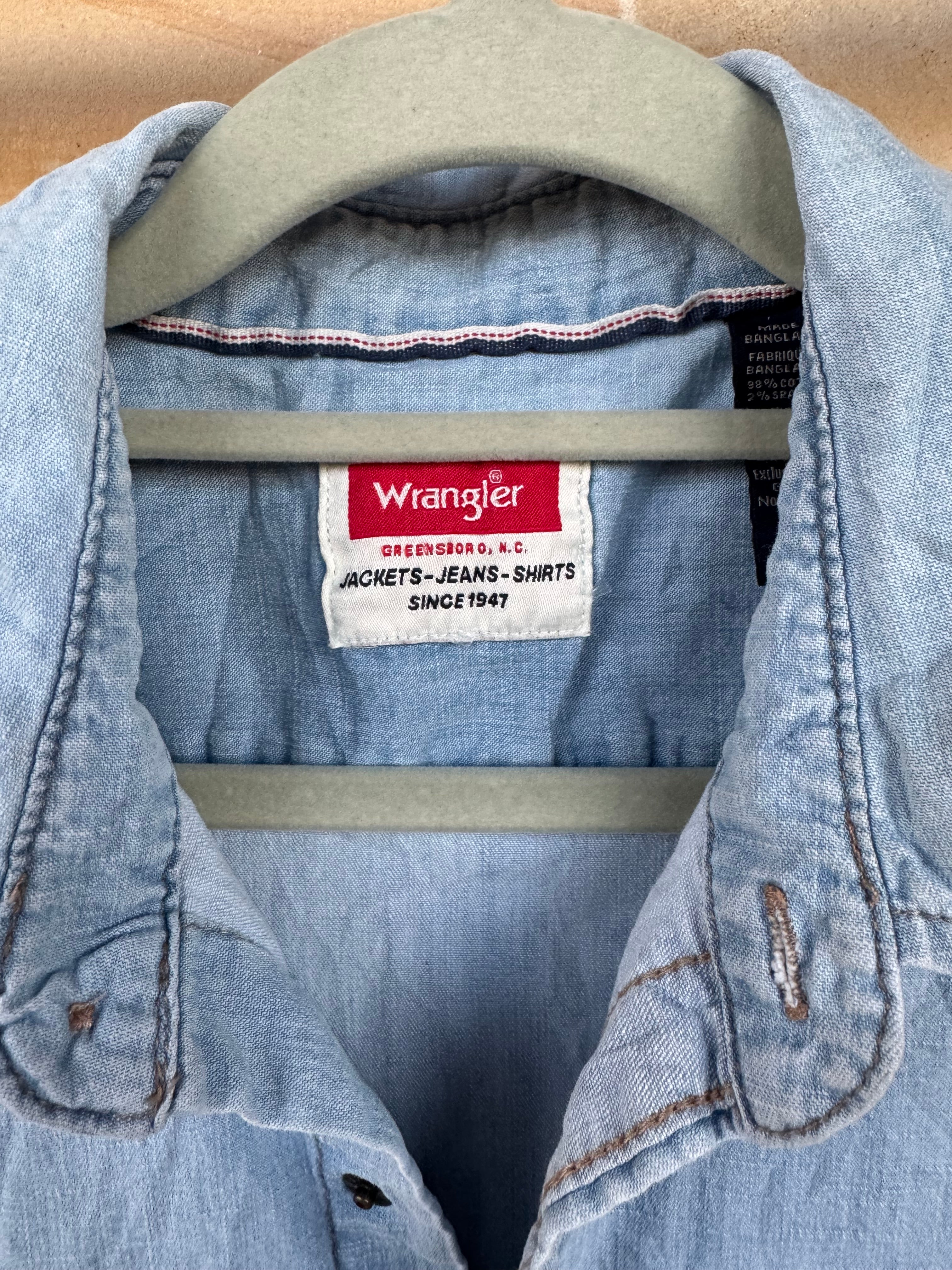 WRANGLER DENIM SHIRT M