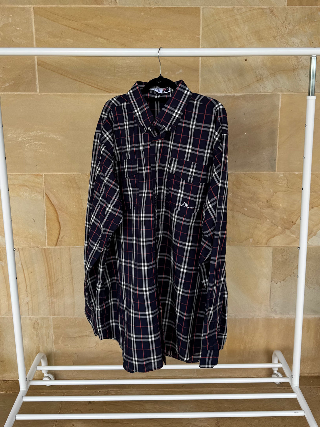 CIRCLE L SHIRT BNWT XL