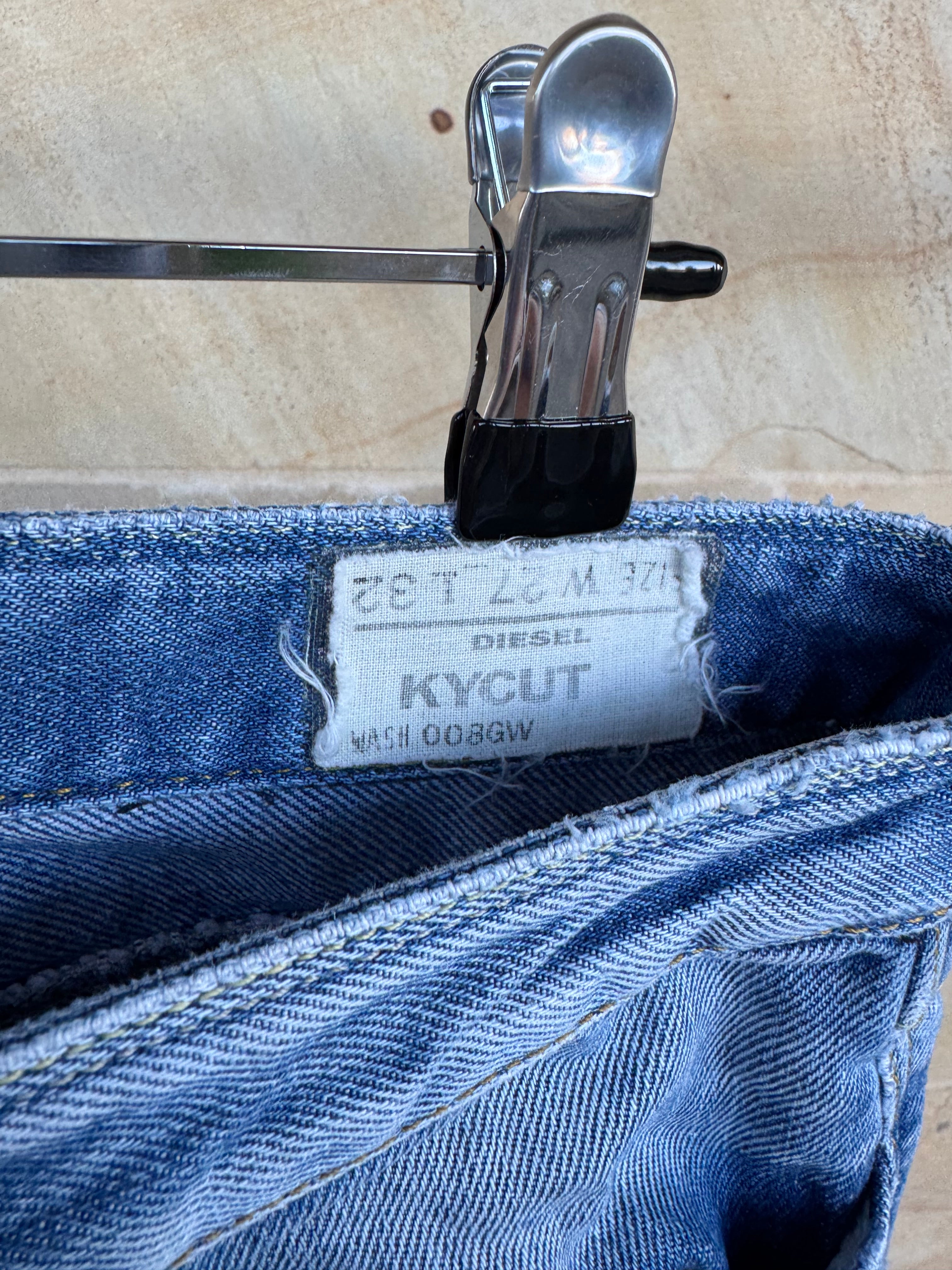 DIESEL LOW RISE JEANS 26/32