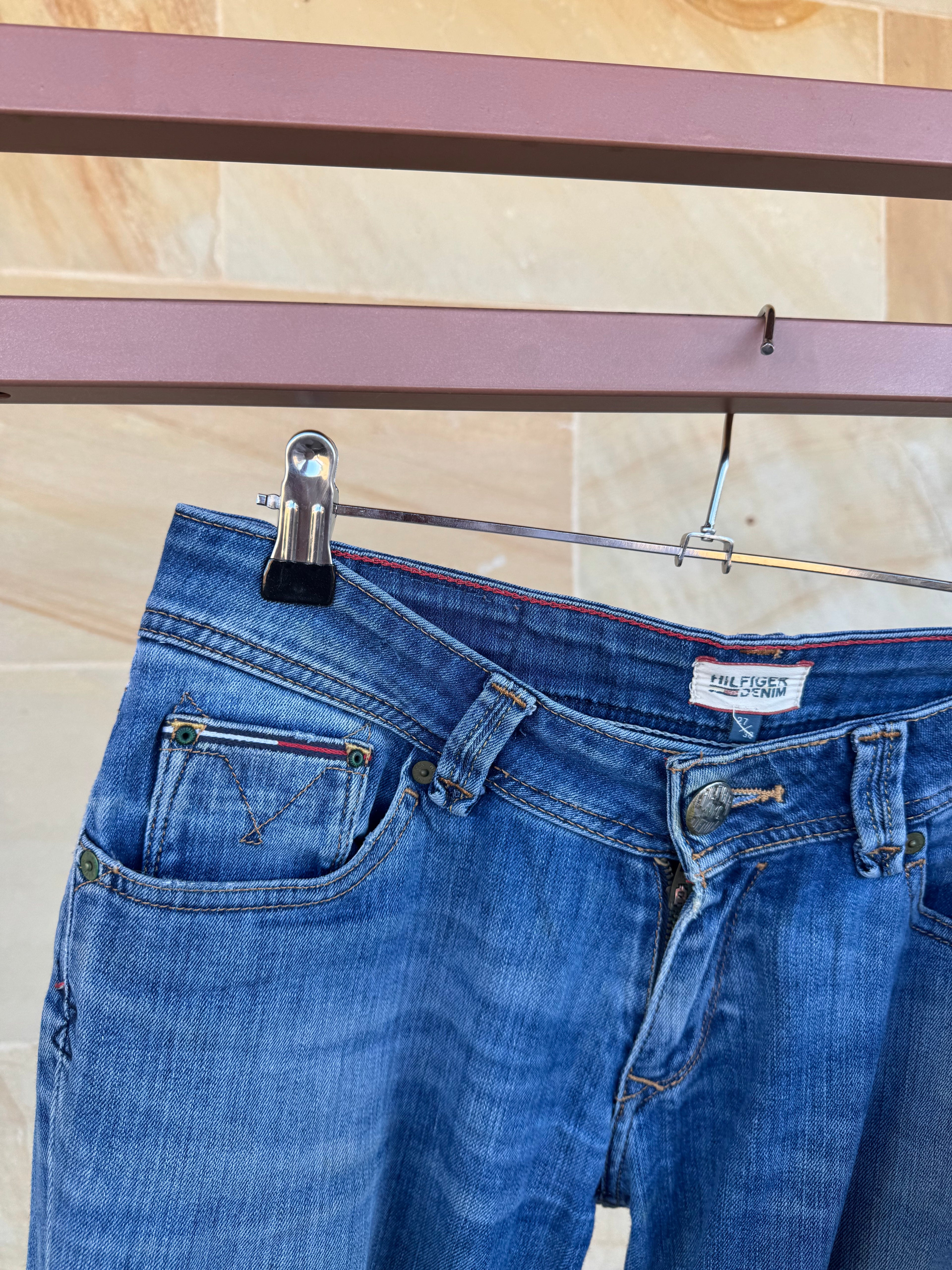 TOMMY HILFIGER JEANS 27/30