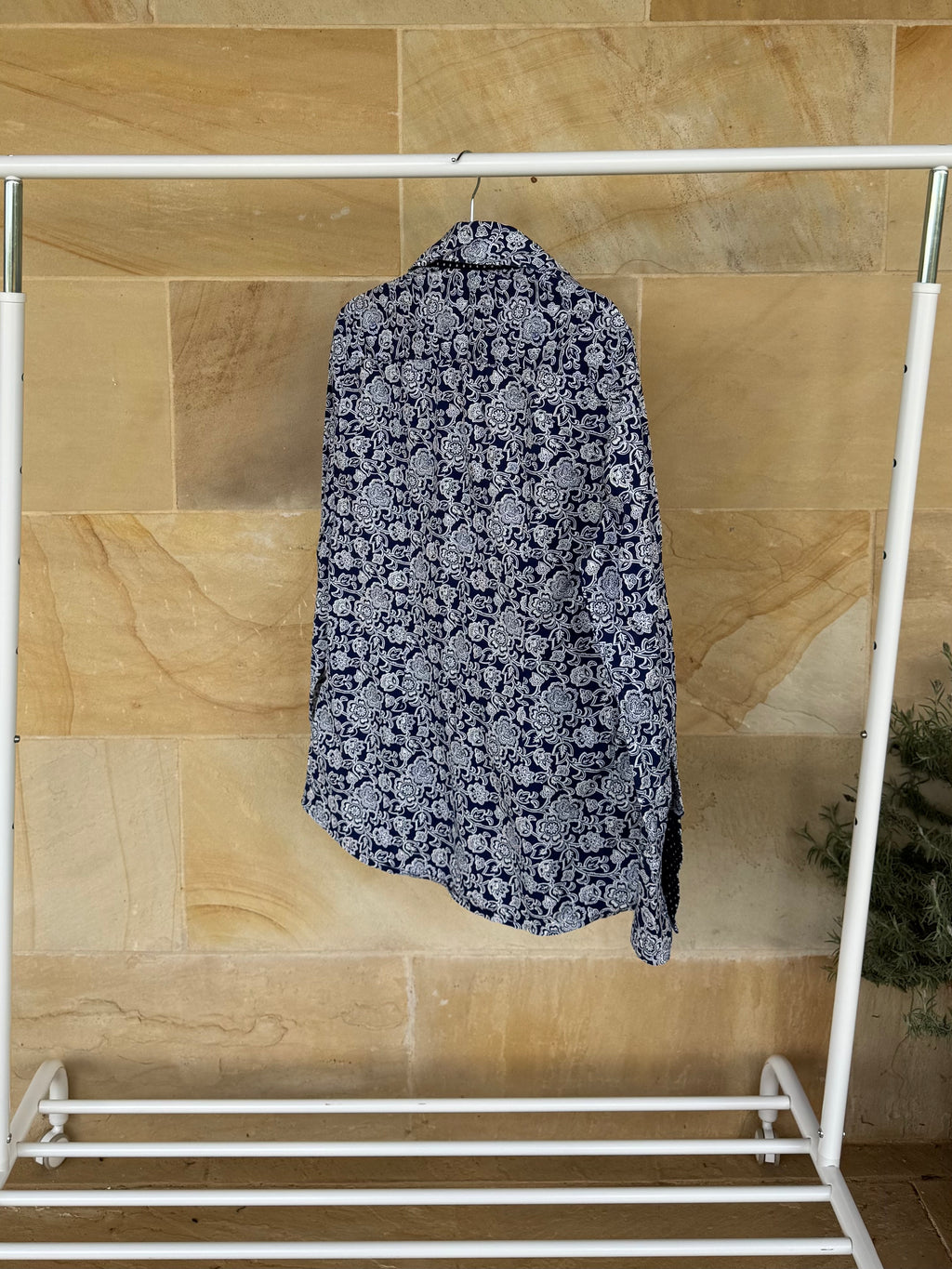 HITCHLEY & HARROW SHIRT 8