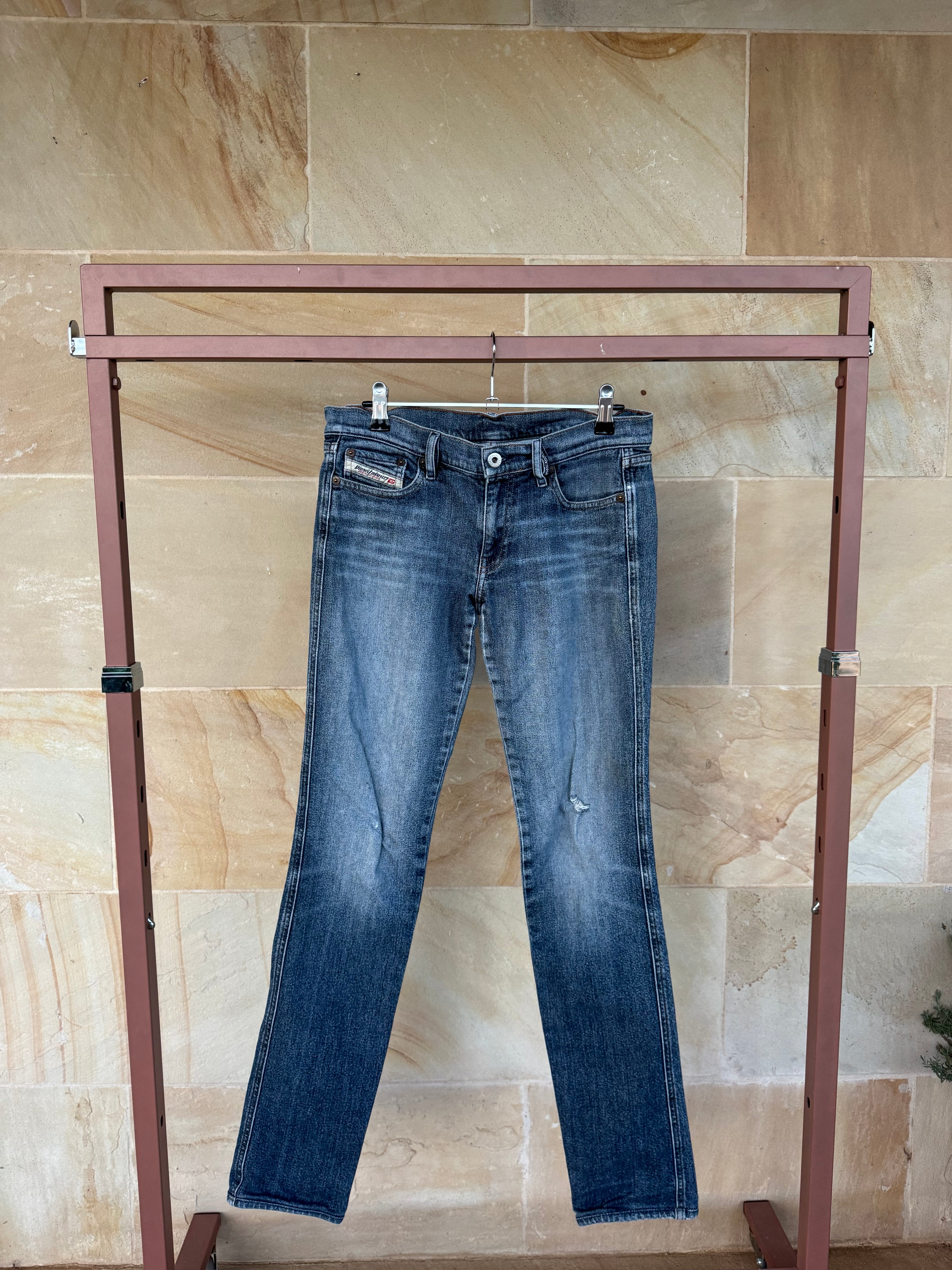 DIESEL INDUSTRY JEANS WOMENS 8