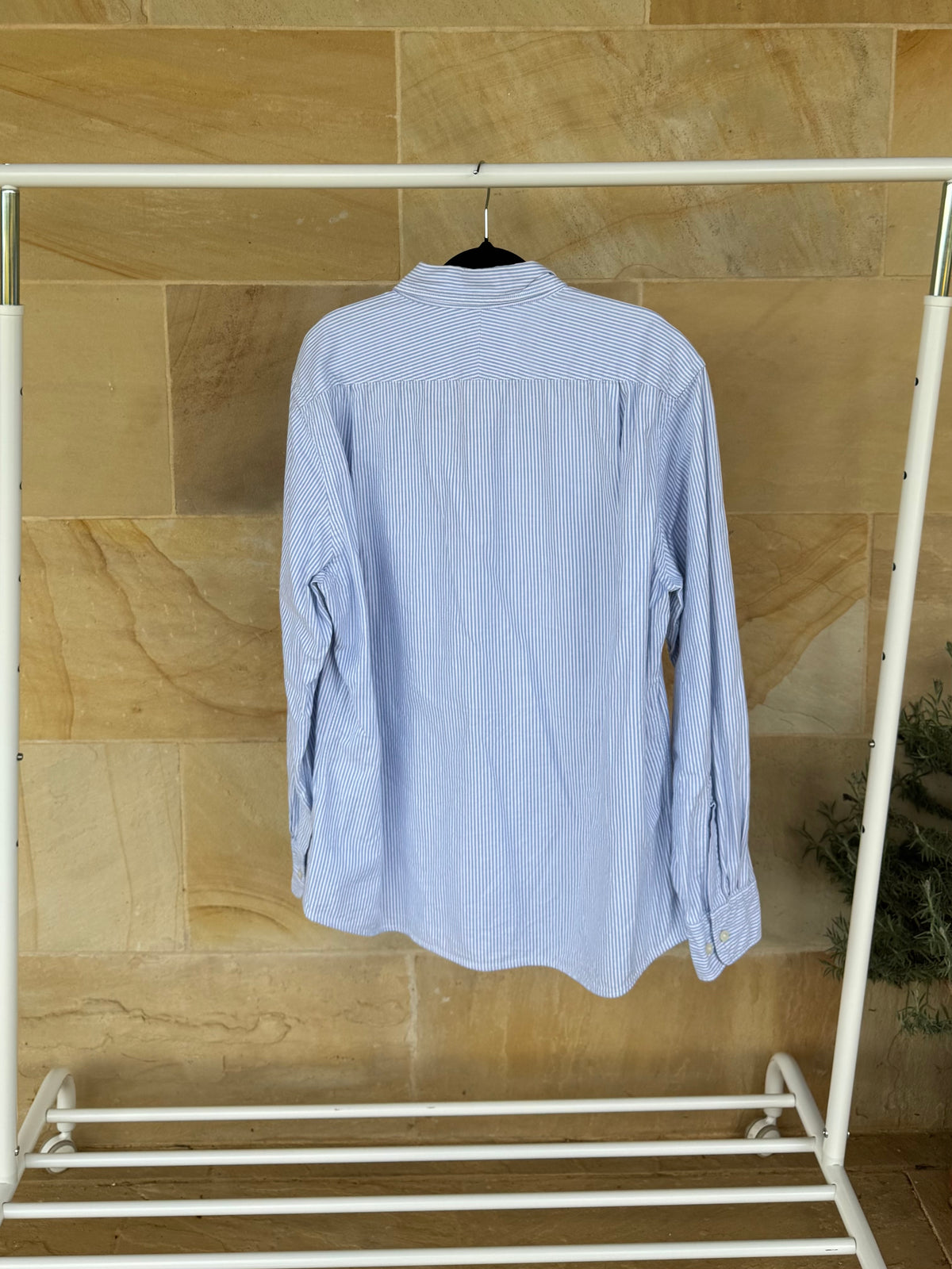 CHARLES TYRWHITT SHIRT L