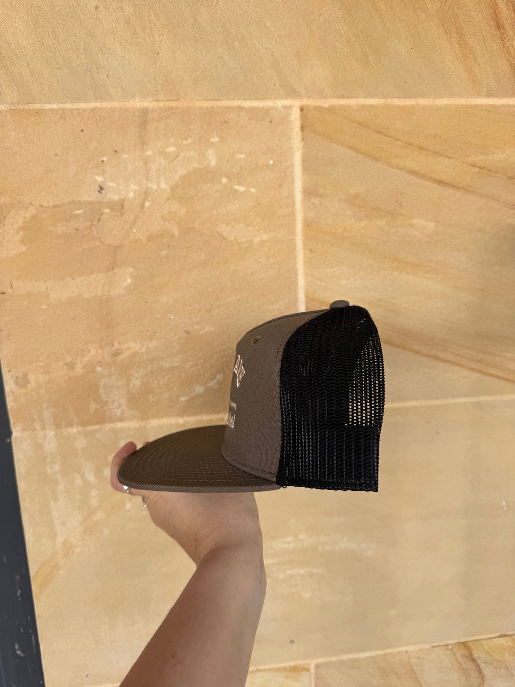 THE MACK LABEL CAP