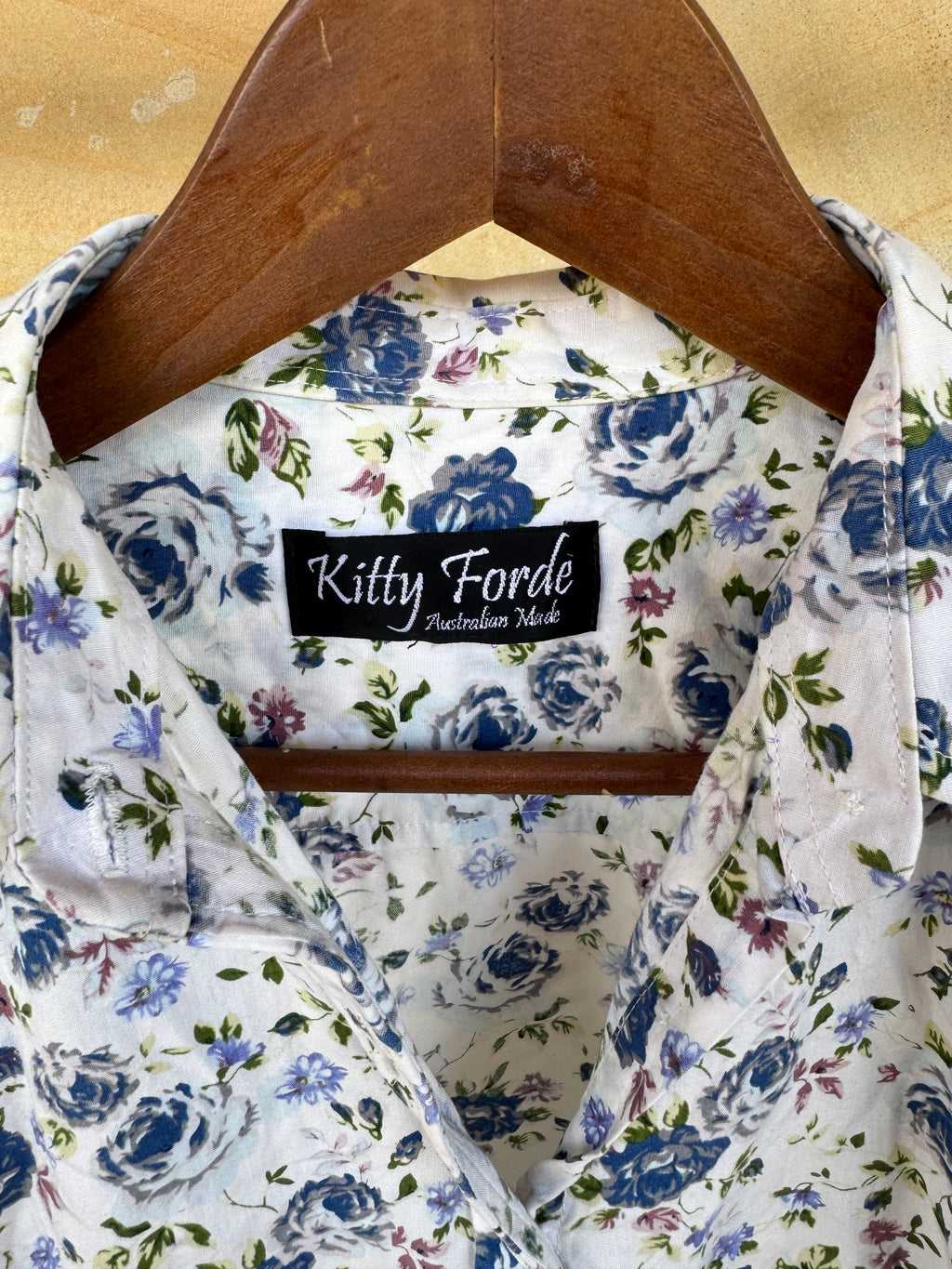 KITTY FORDE SHIRT 10