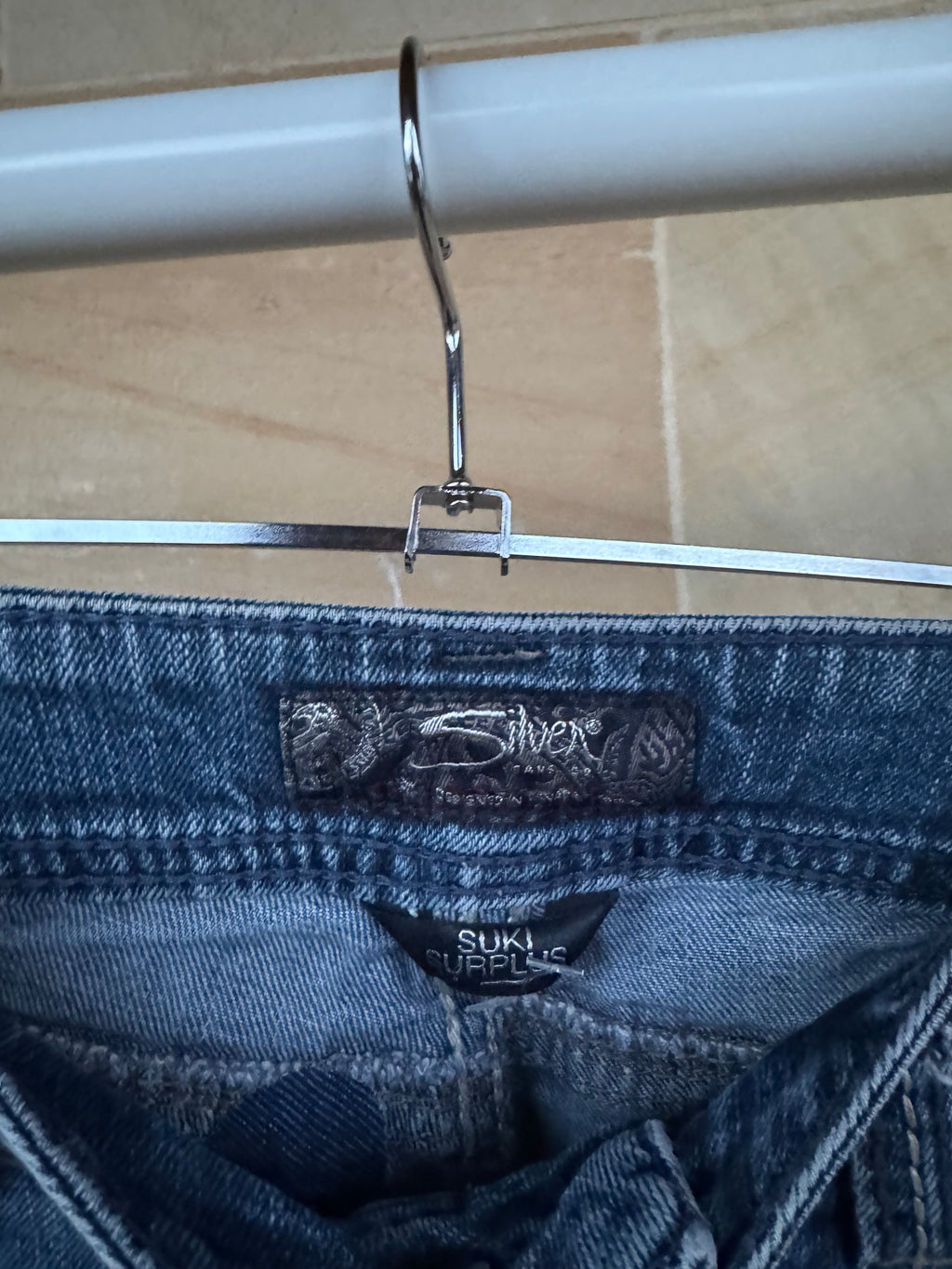 SILVER JEANS CO JEANS 30/34