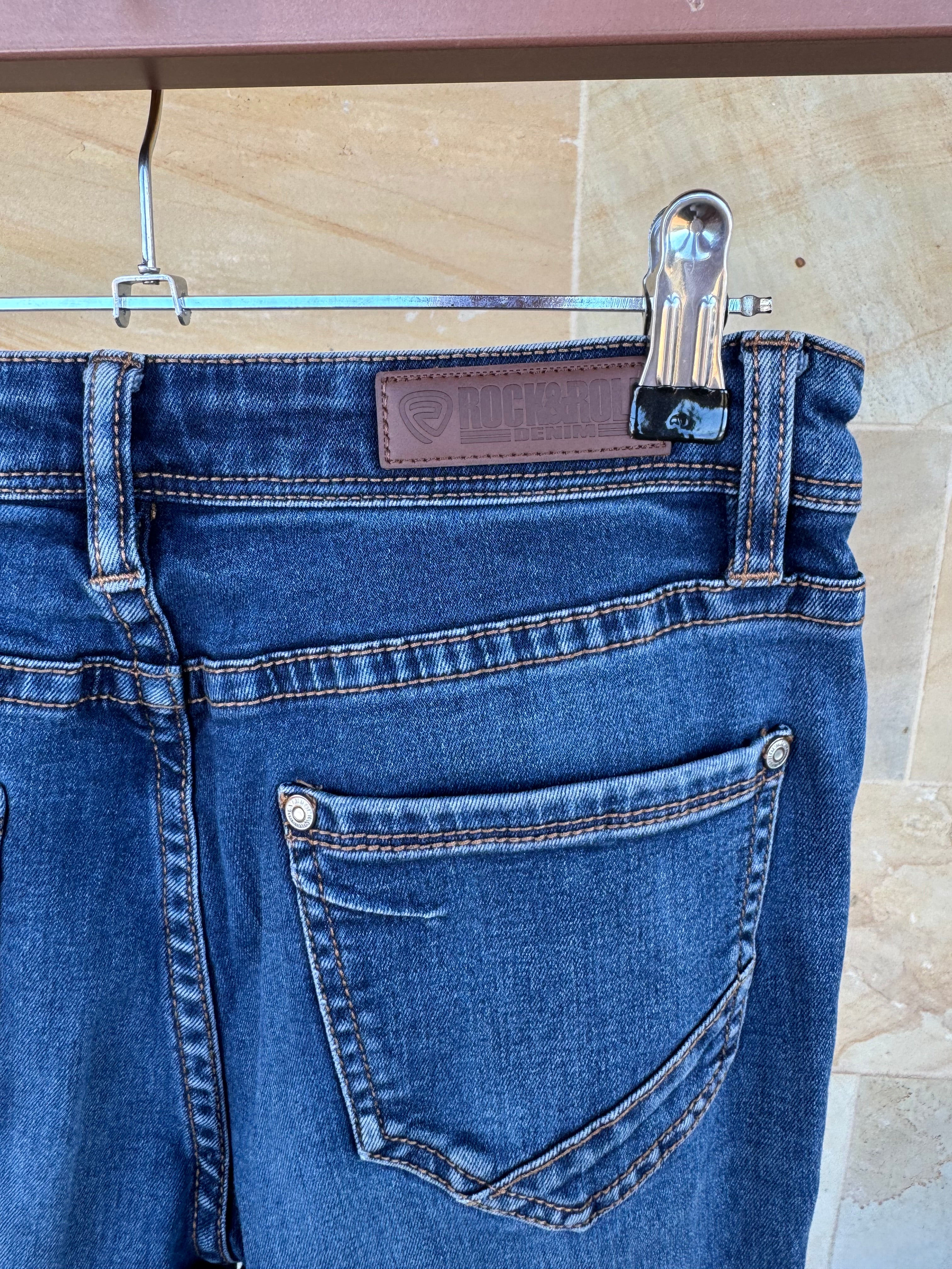 ROCK & ROLL COWGIRL JEANS 26