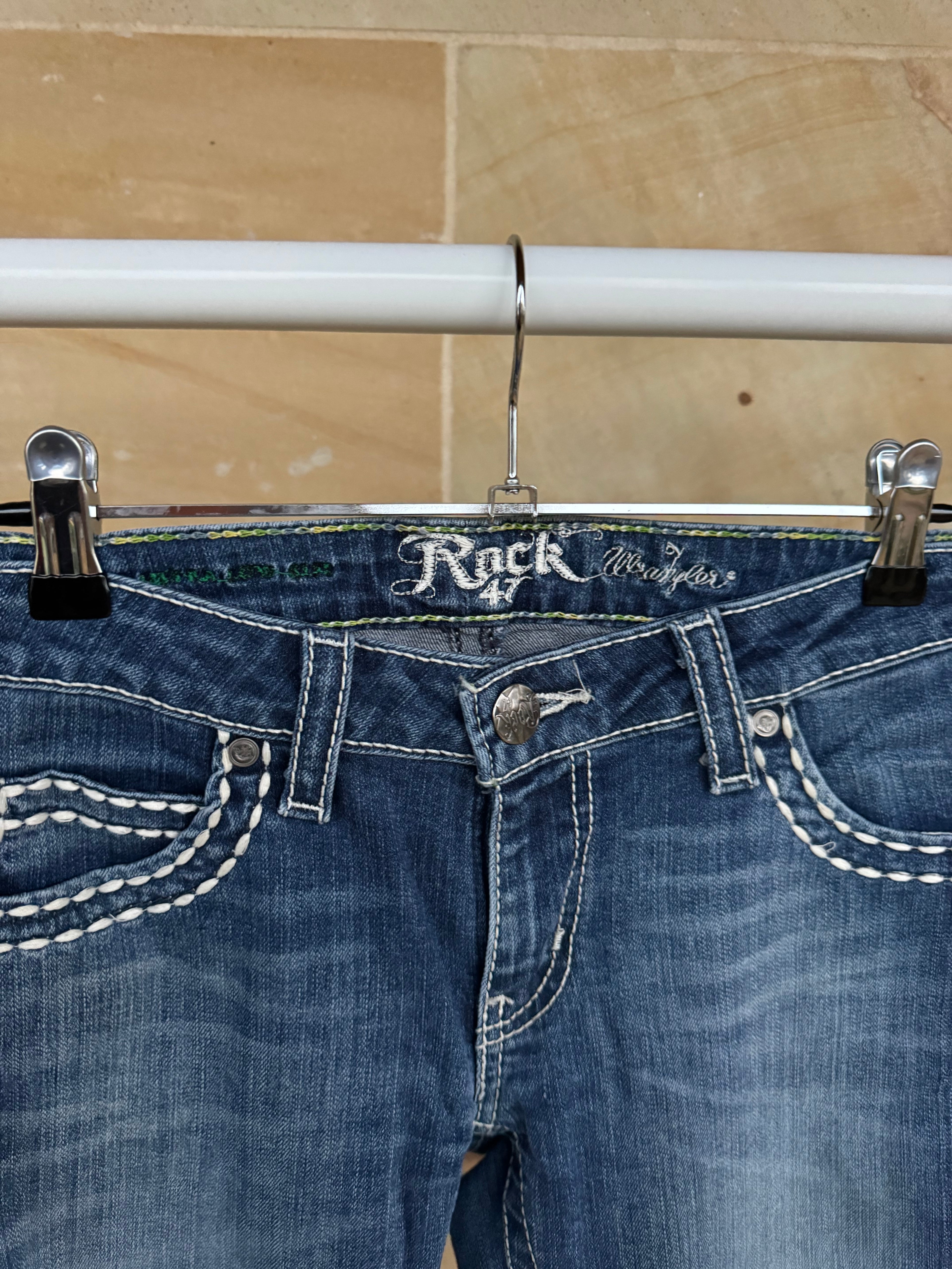 WRANGLER ROCK 47 LOW RISE JEANS 27/34
