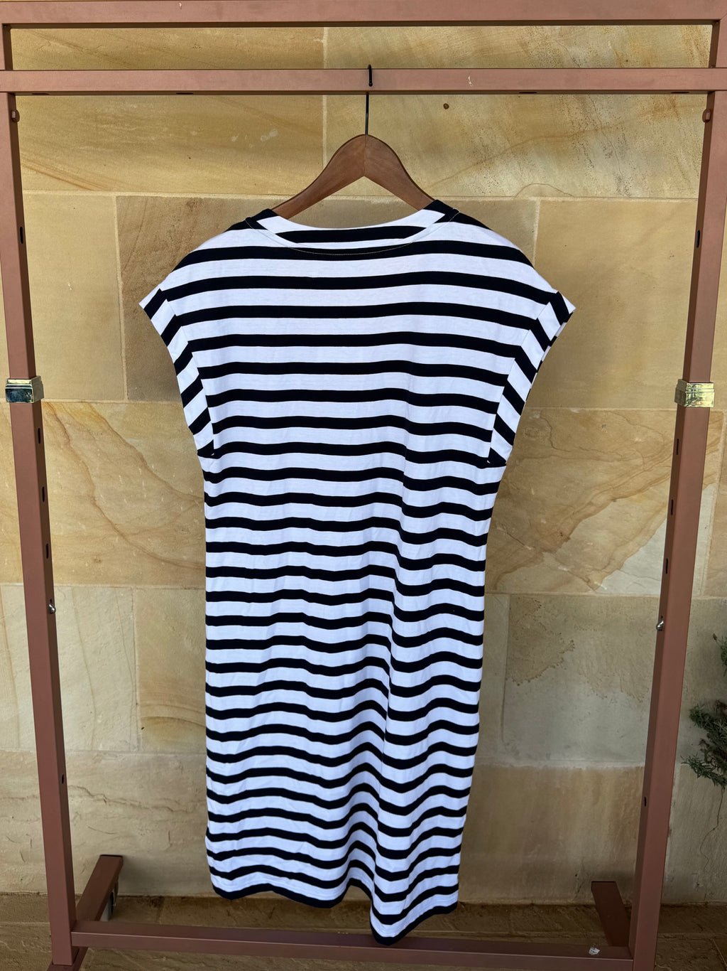 SUSSAN NAVY CASUAL DRESS XXS BNWT