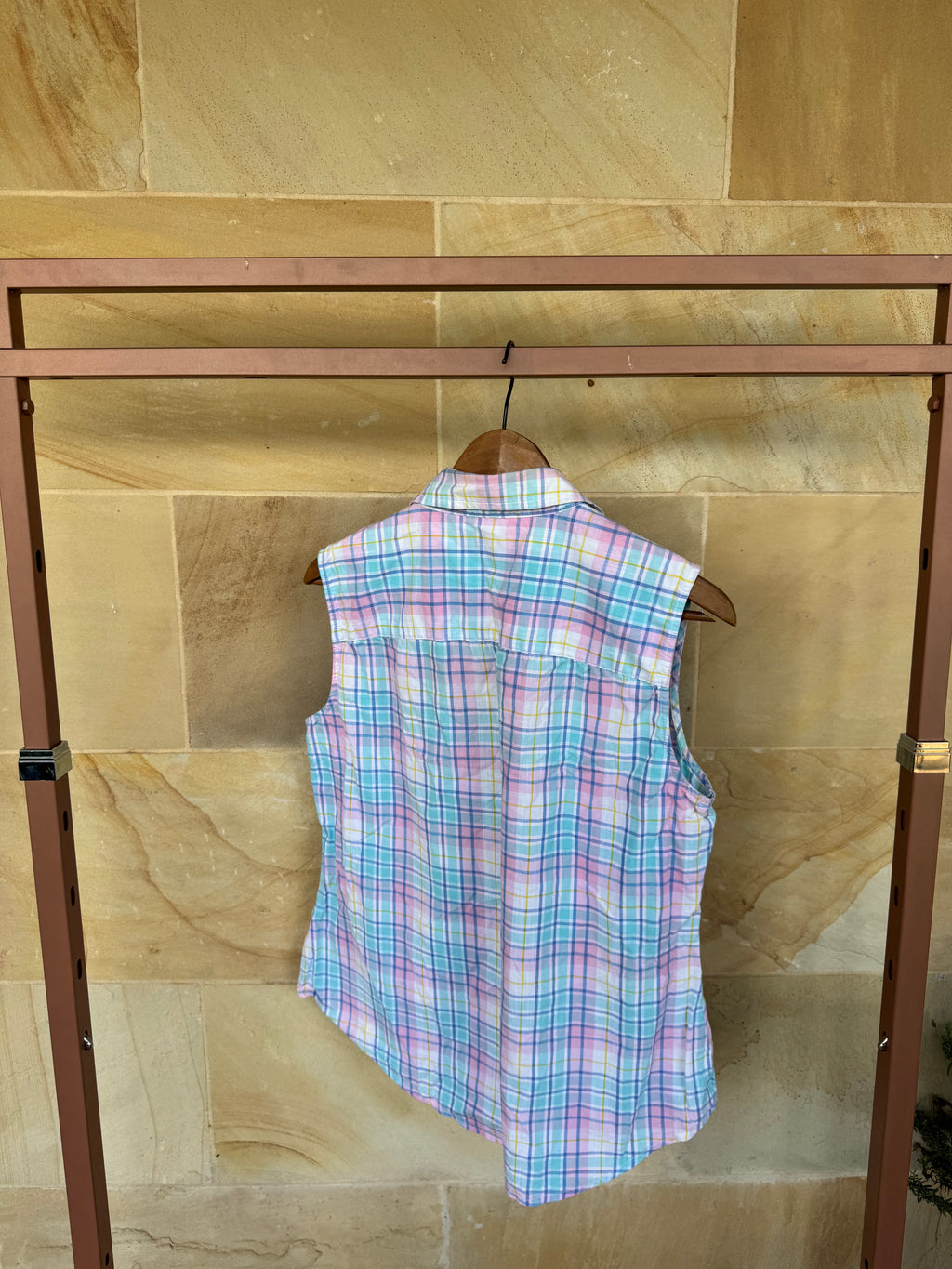 RB SELLARS SLEEVELESS SHIRT 16