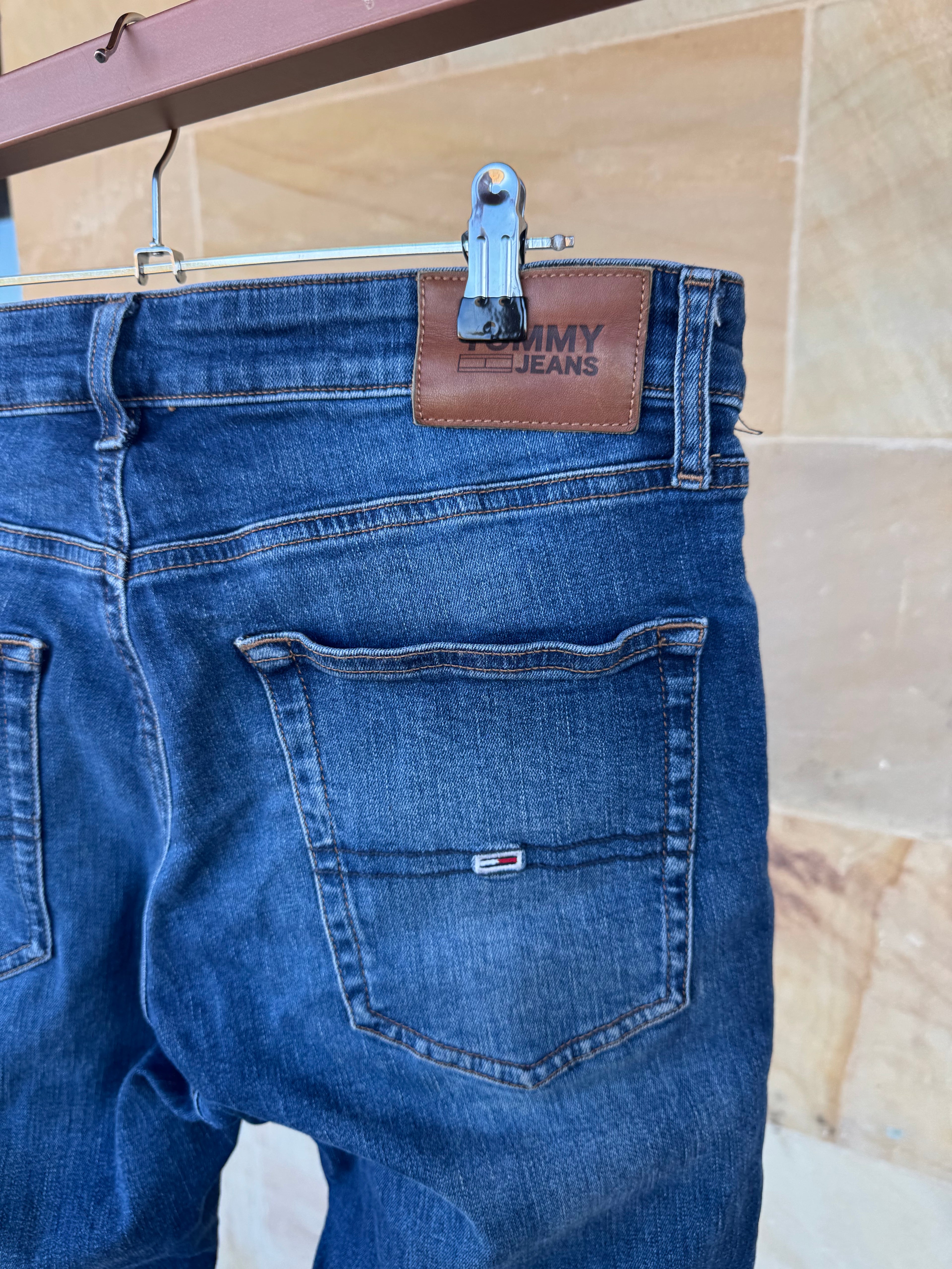 TOMMY HILFIGER JEANS 32/32