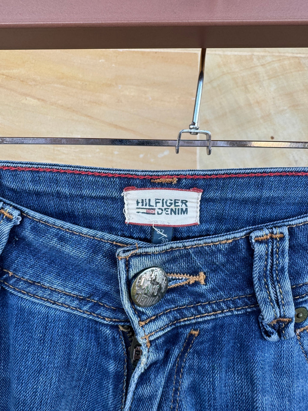 TOMMY HILFIGER JEANS 27/30