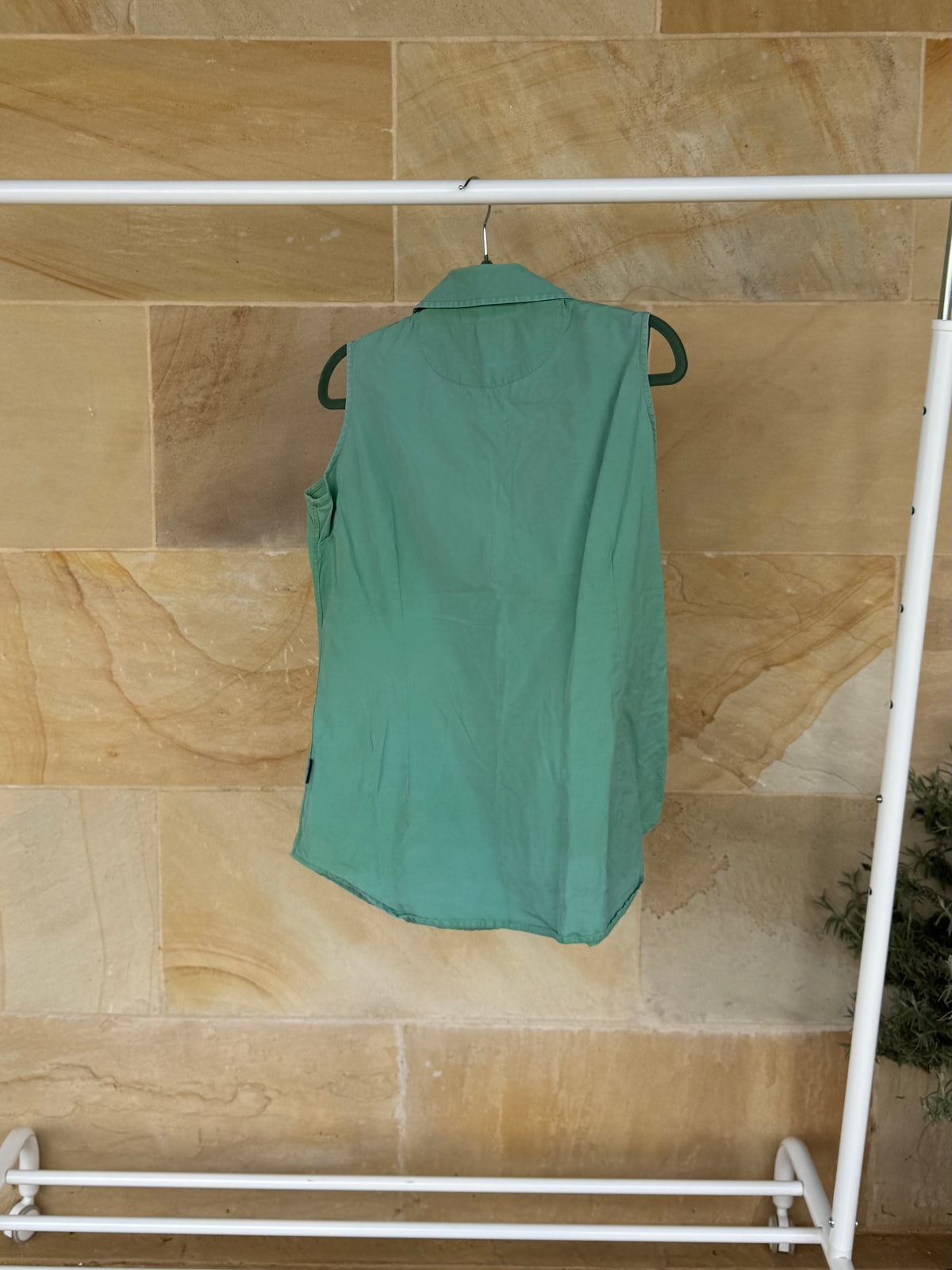RB SELLARS SLEEVELESS WORK SHIRT 10
