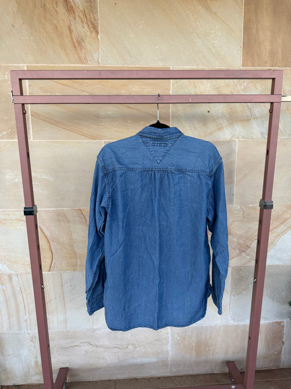 TOMMY HILFIGER SHIRT M