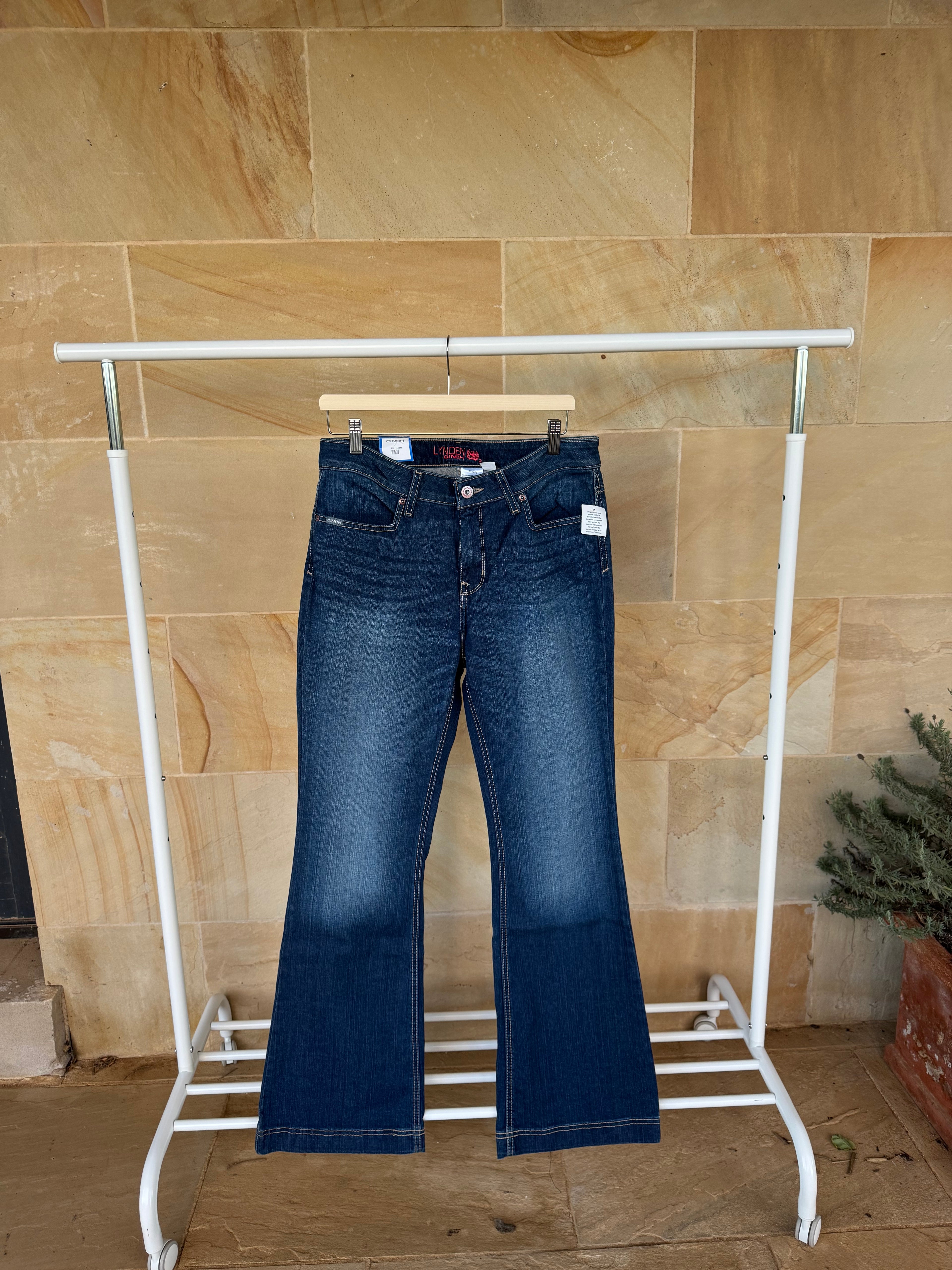 CINCH LYNDEN JEANS BNWT 32R