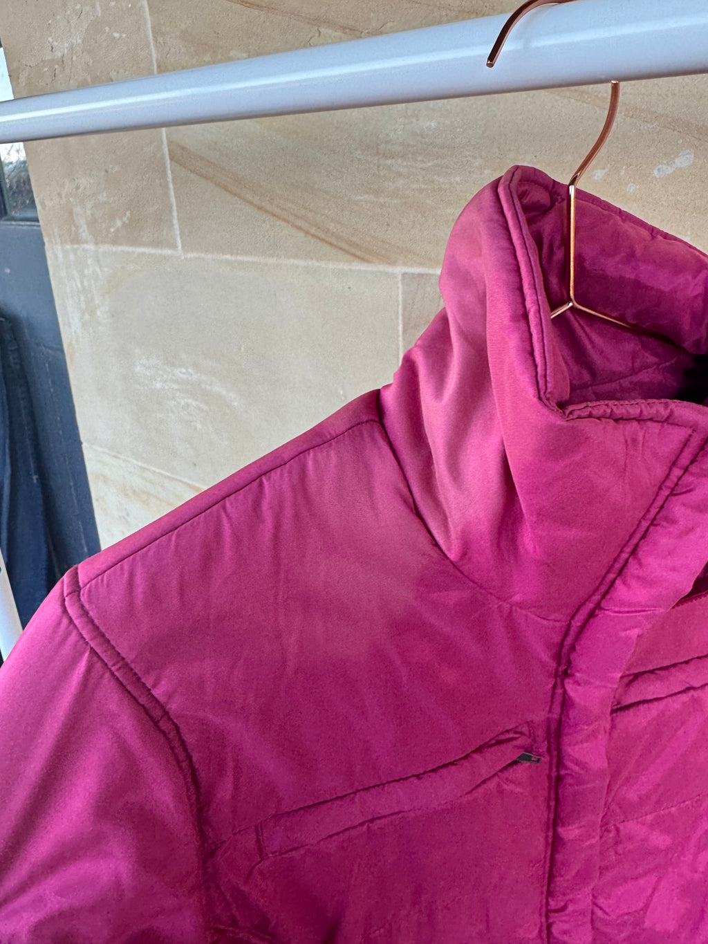 ARIAT PUFFER JACKET XS