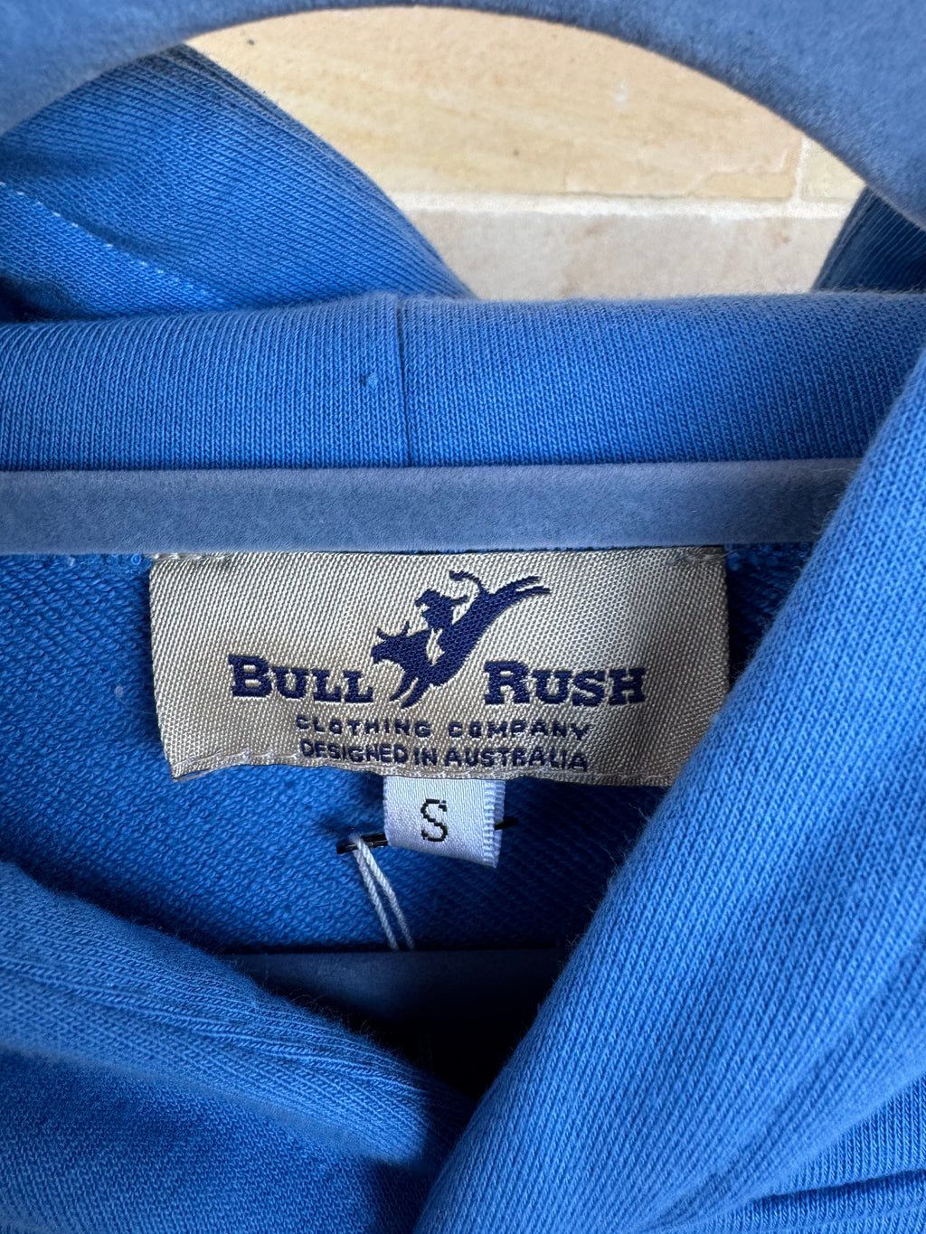 BULLRUSH HOODIE BNWT S/M