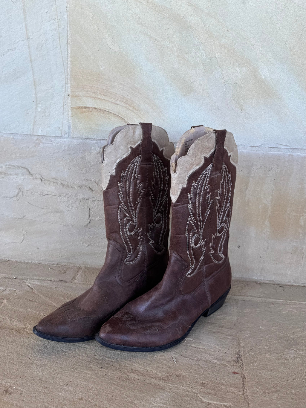 COCONUTS BY MATISSE WOMENS BOOTS 10