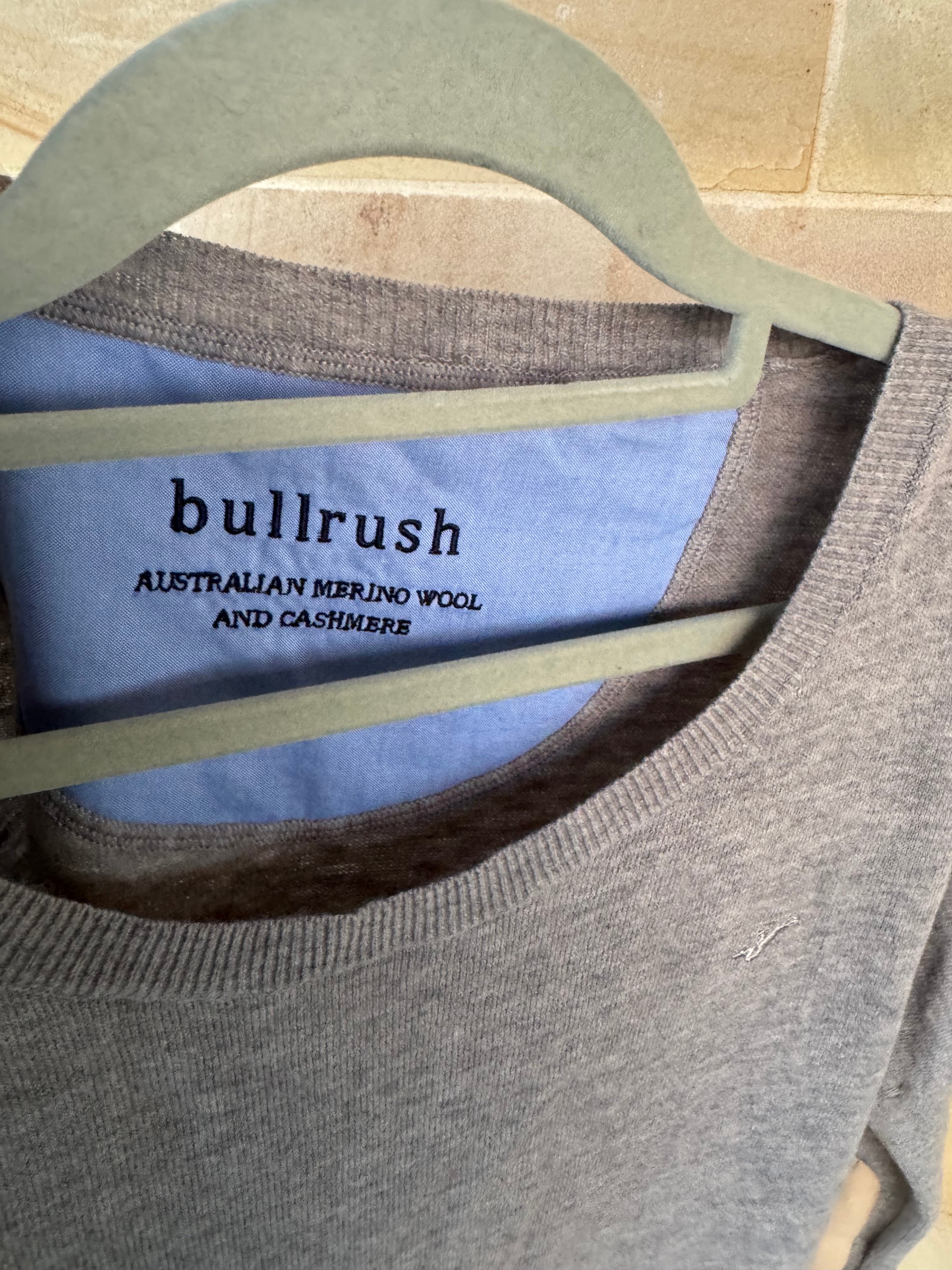 BULLRUSH WOOL + CASHMERE JUMPER M