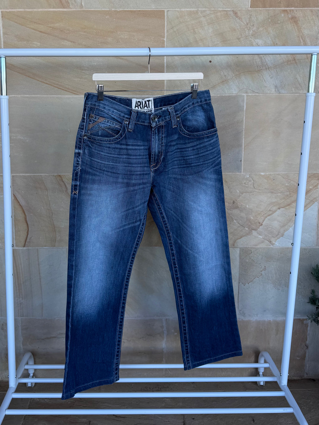 ARIAT MENS JEANS 32/27”