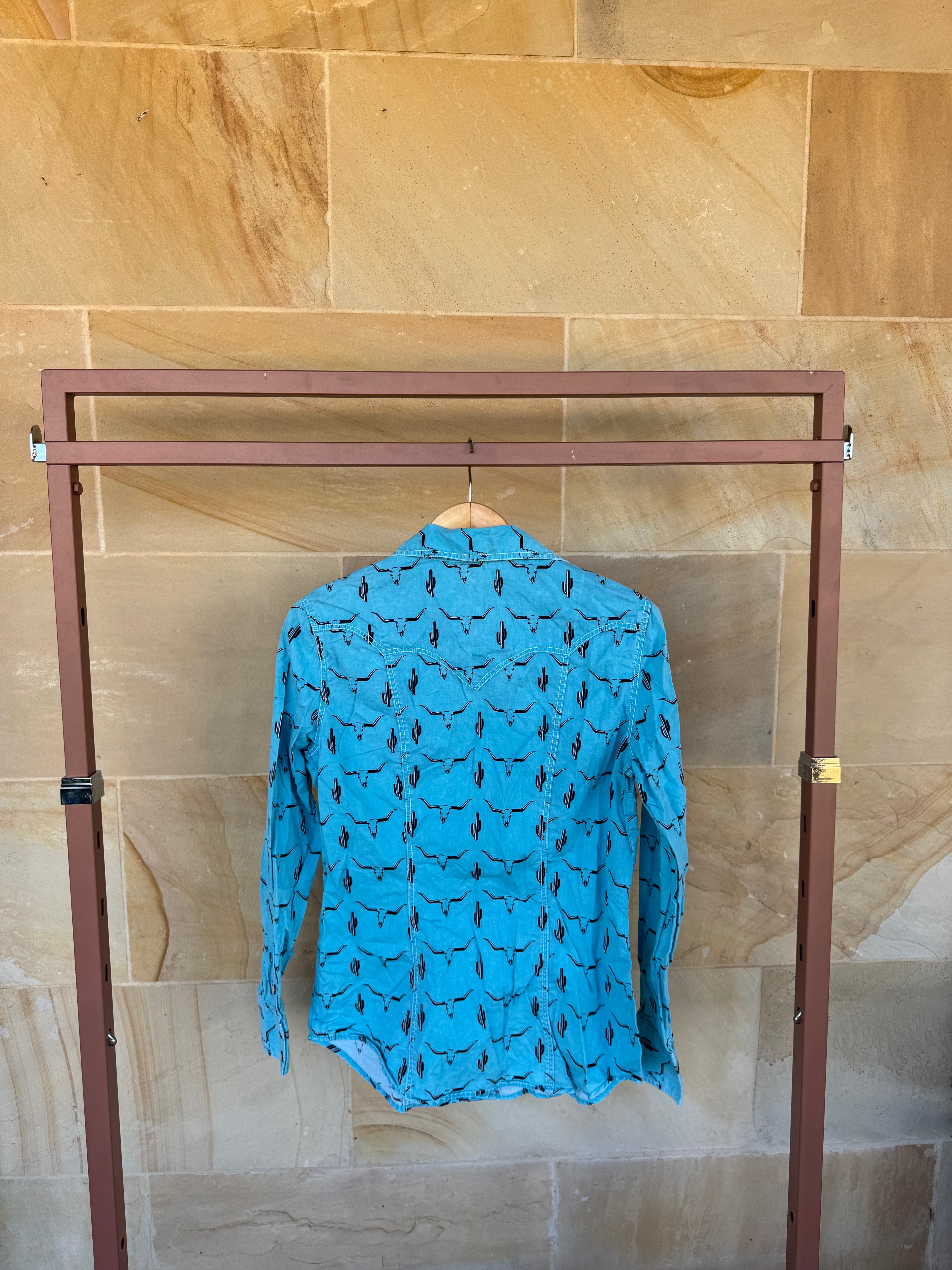 ROCK & ROLL COWGIRL SHIRT M