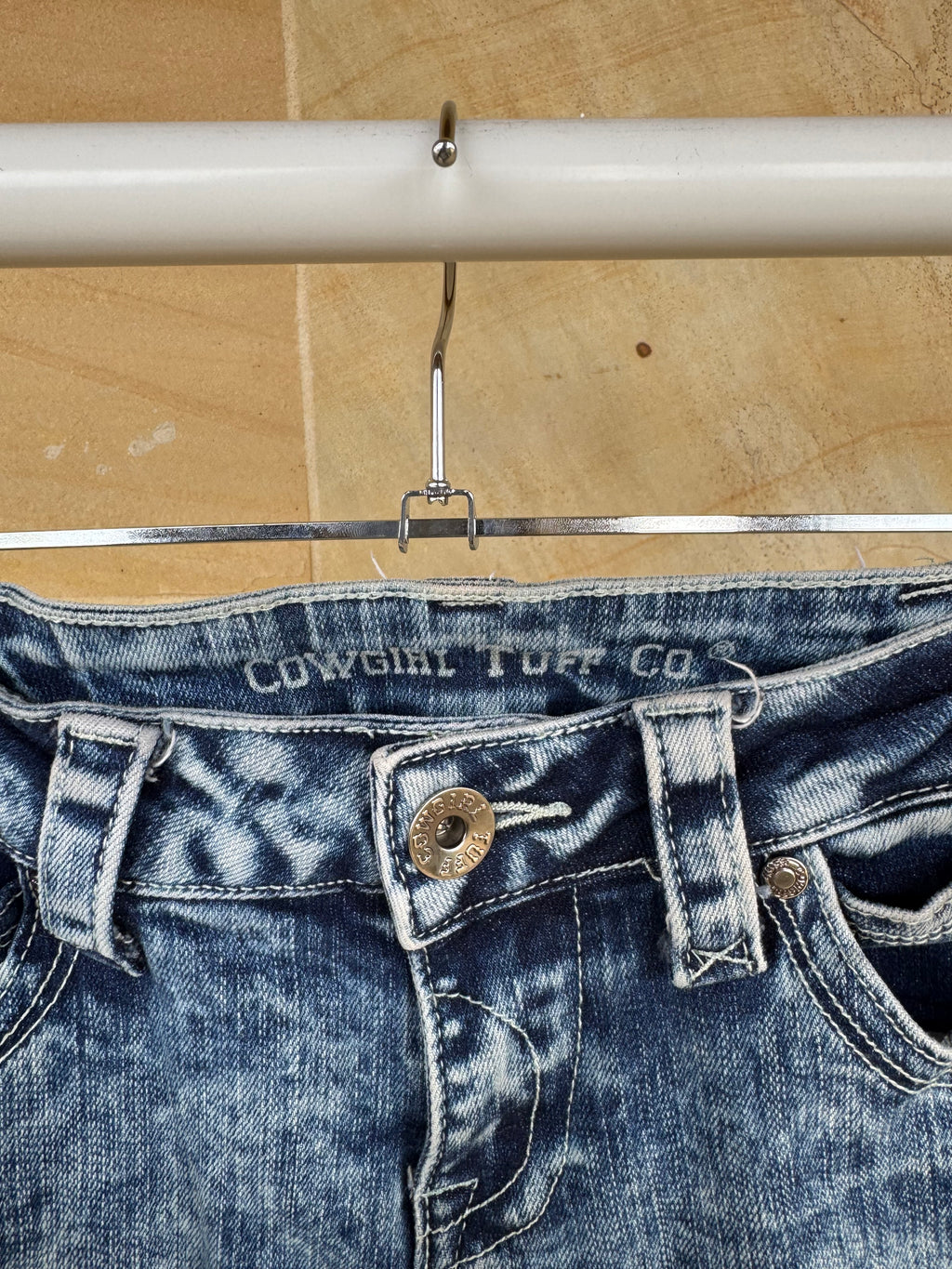 COWGIRL TUFF JEANS 26/35