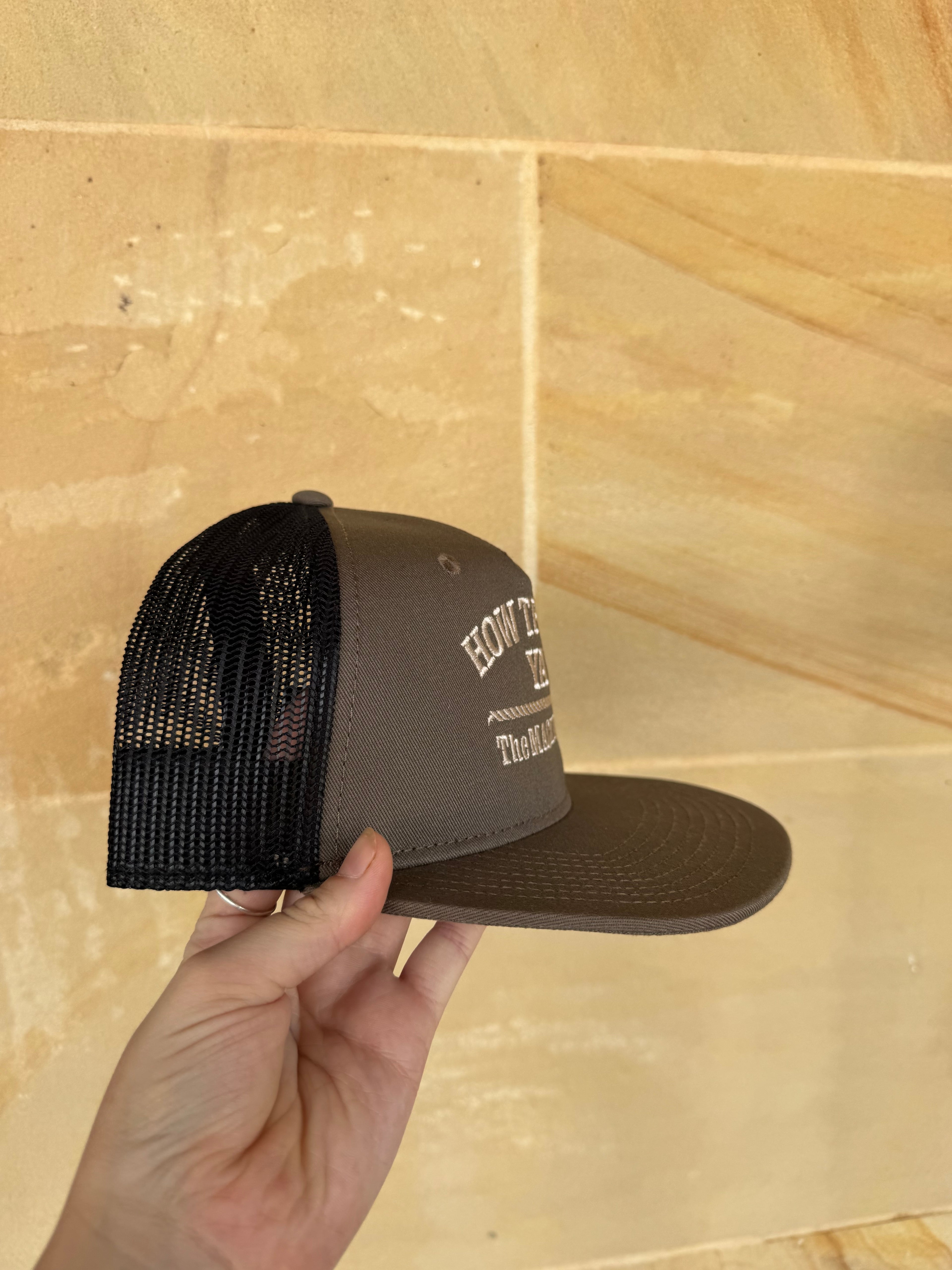 THE MACK LABEL CAP
