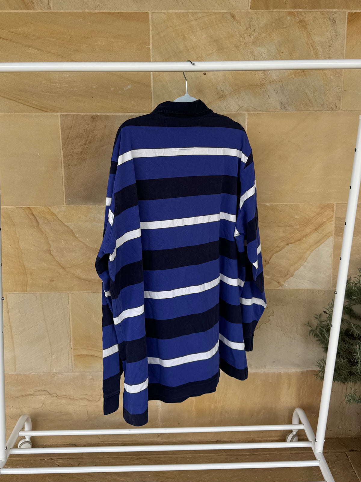 RM WILLIAMS RUGBY JUMPER 22