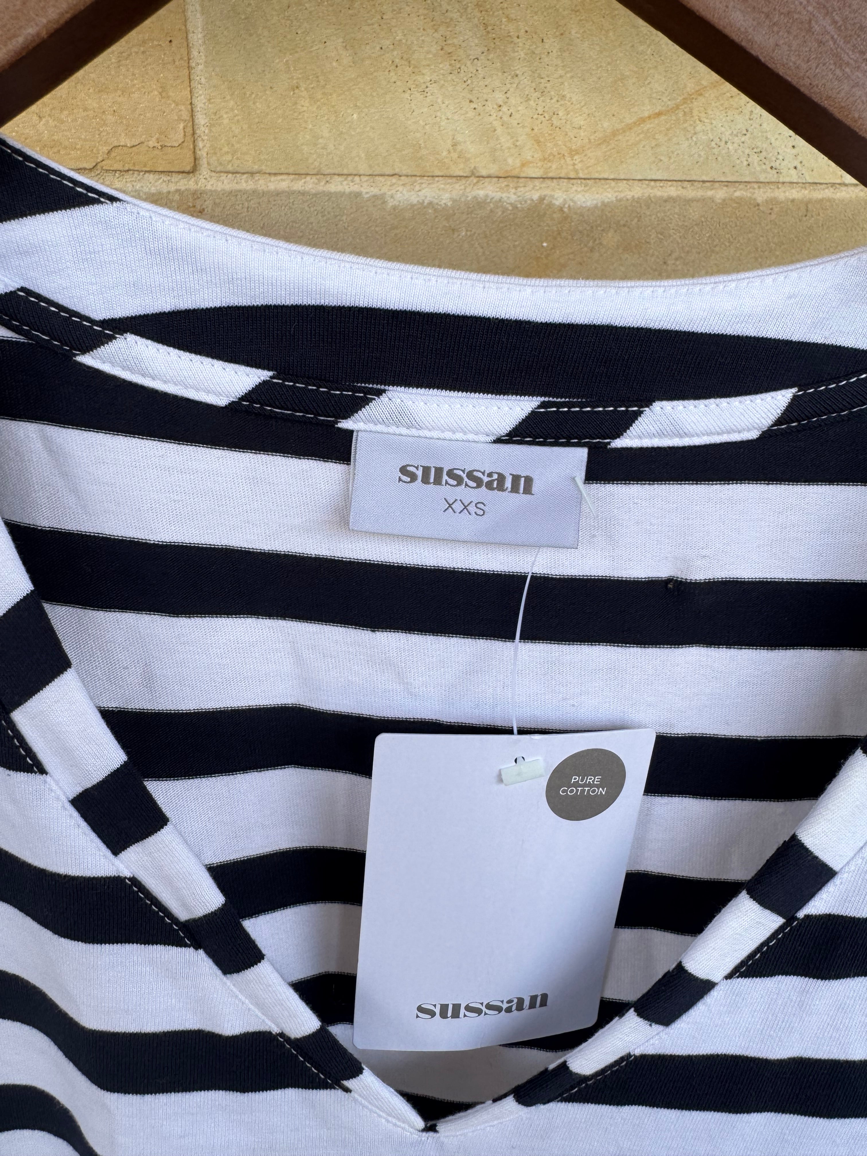 SUSSAN NAVY CASUAL DRESS XXS BNWT