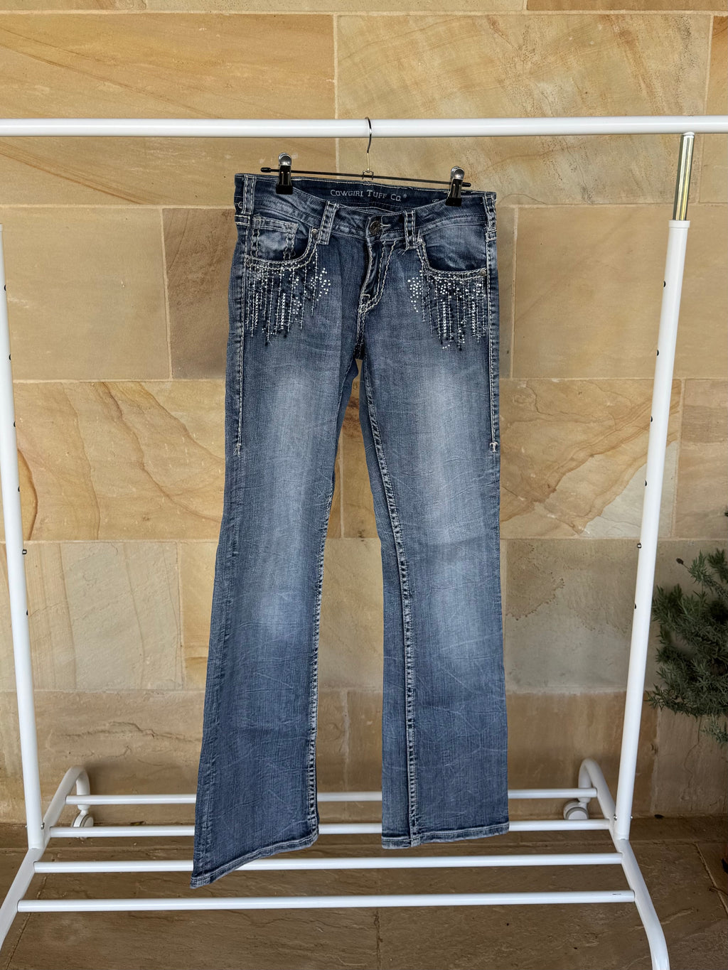 COWGIRL TUFF JEANS 27/33