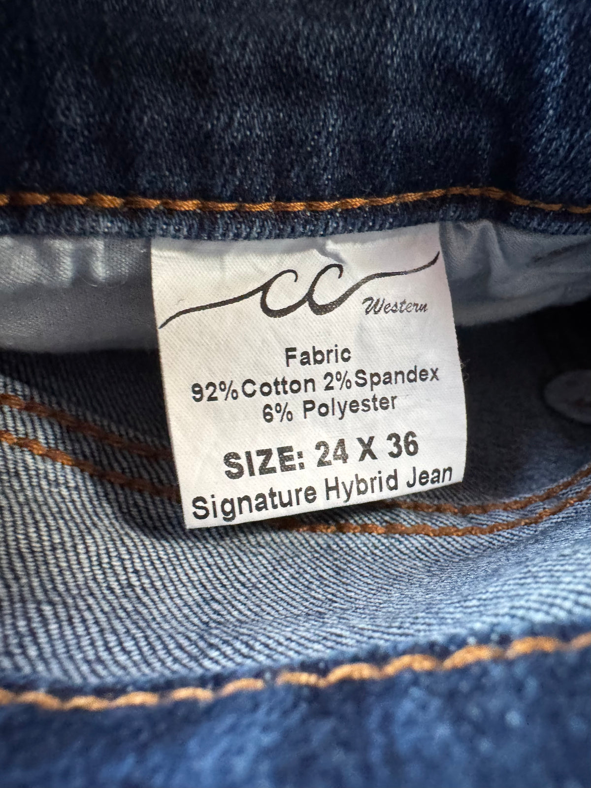 COWGIRL COUTURE (CC WESTERN) JEANS 24/36