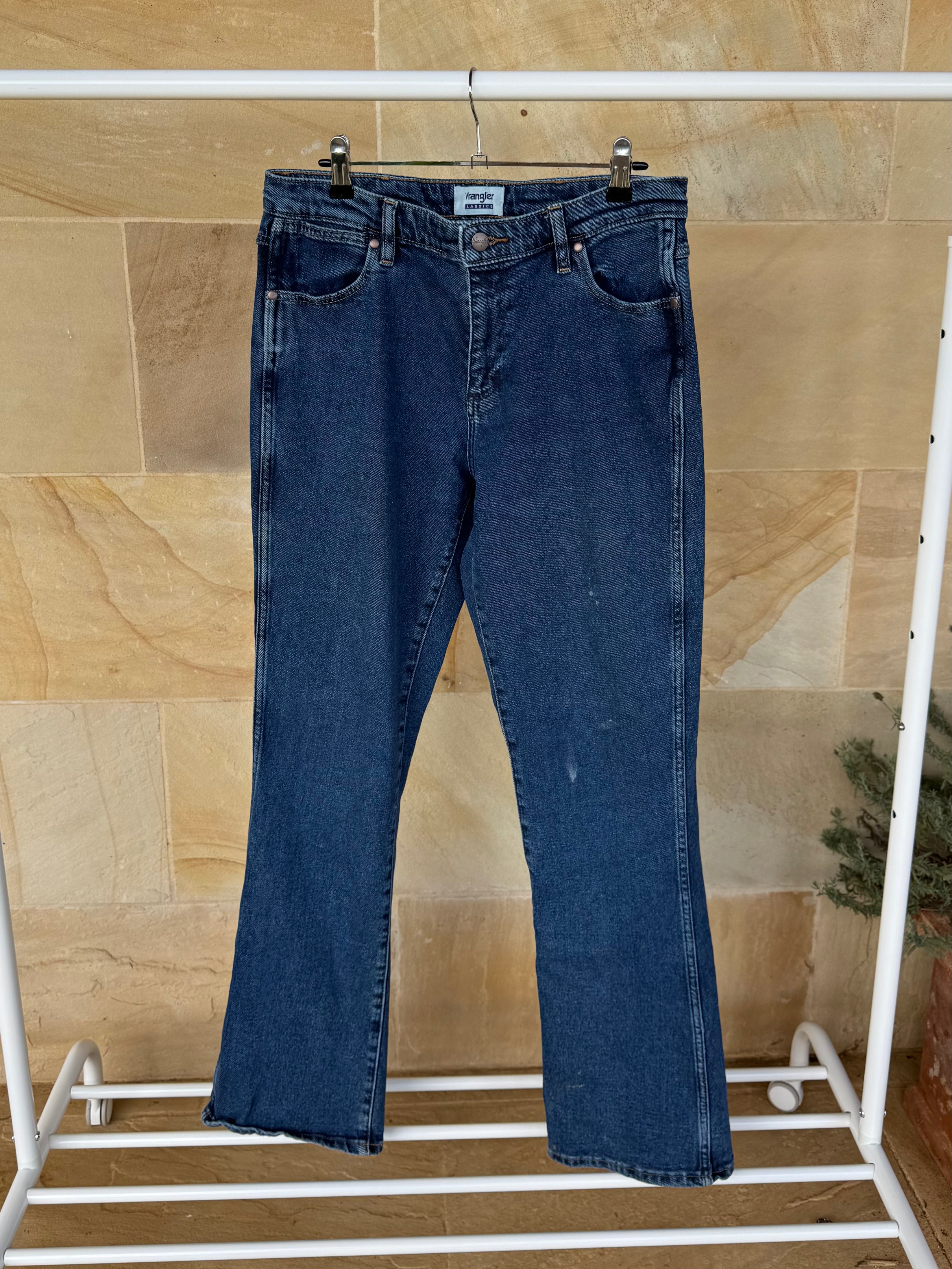 WRANGLER MID RISE BOOTCUT JEANS 31/R