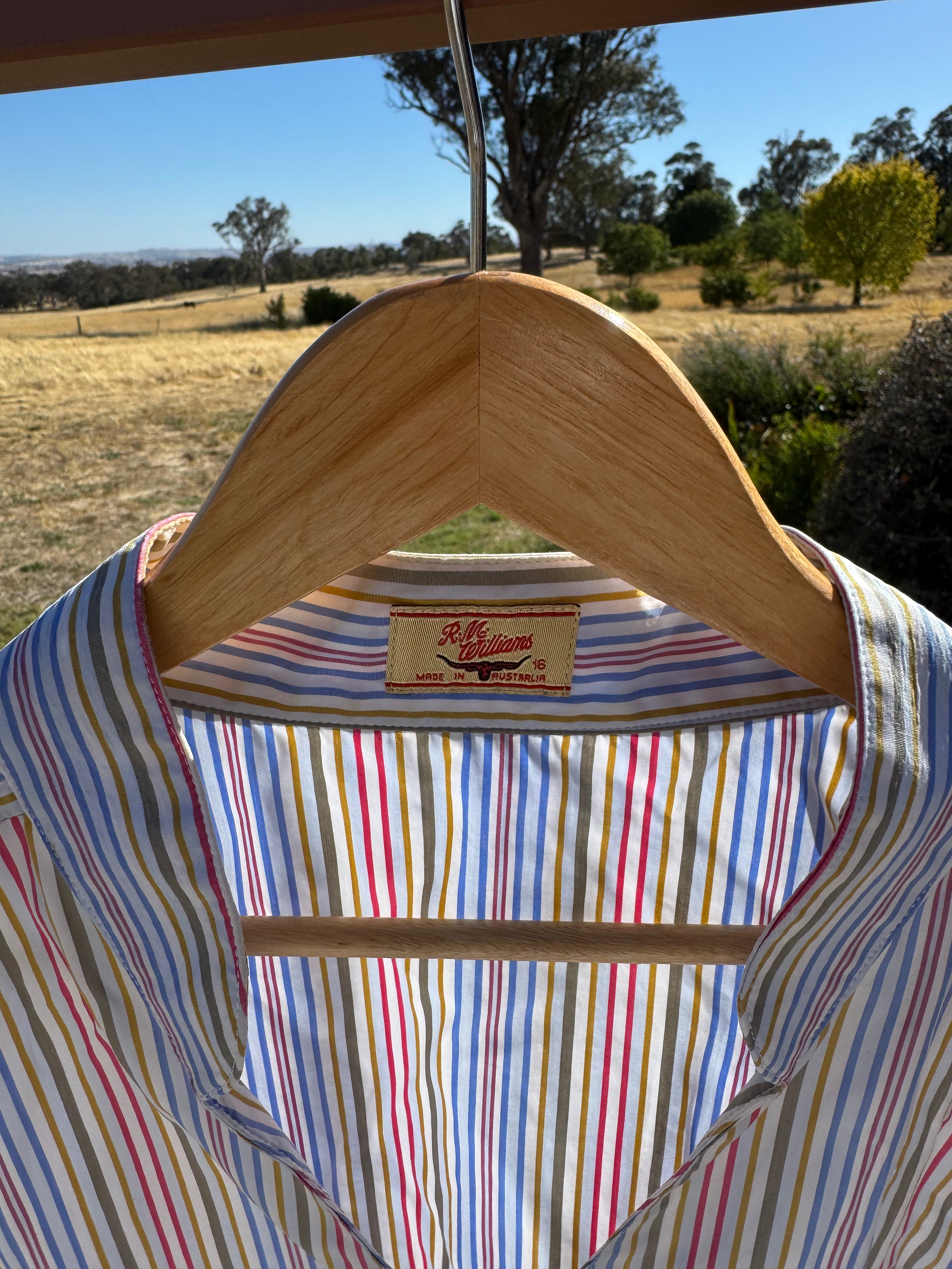 R.M. WILLIAMS SHIRT 16