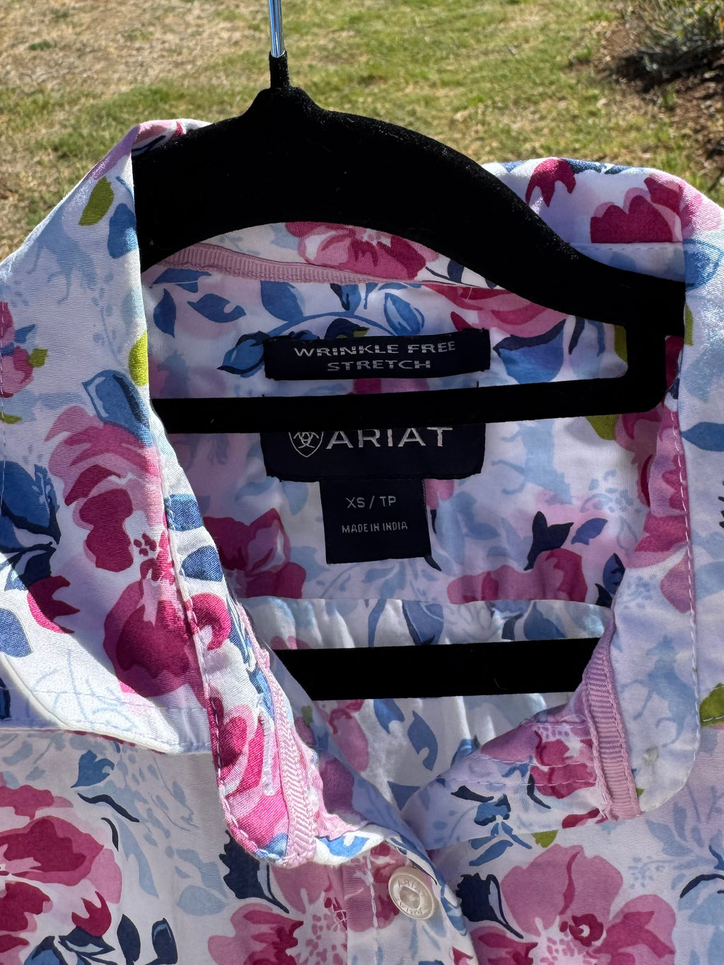 ARIAT FLORAL SHIRT XS